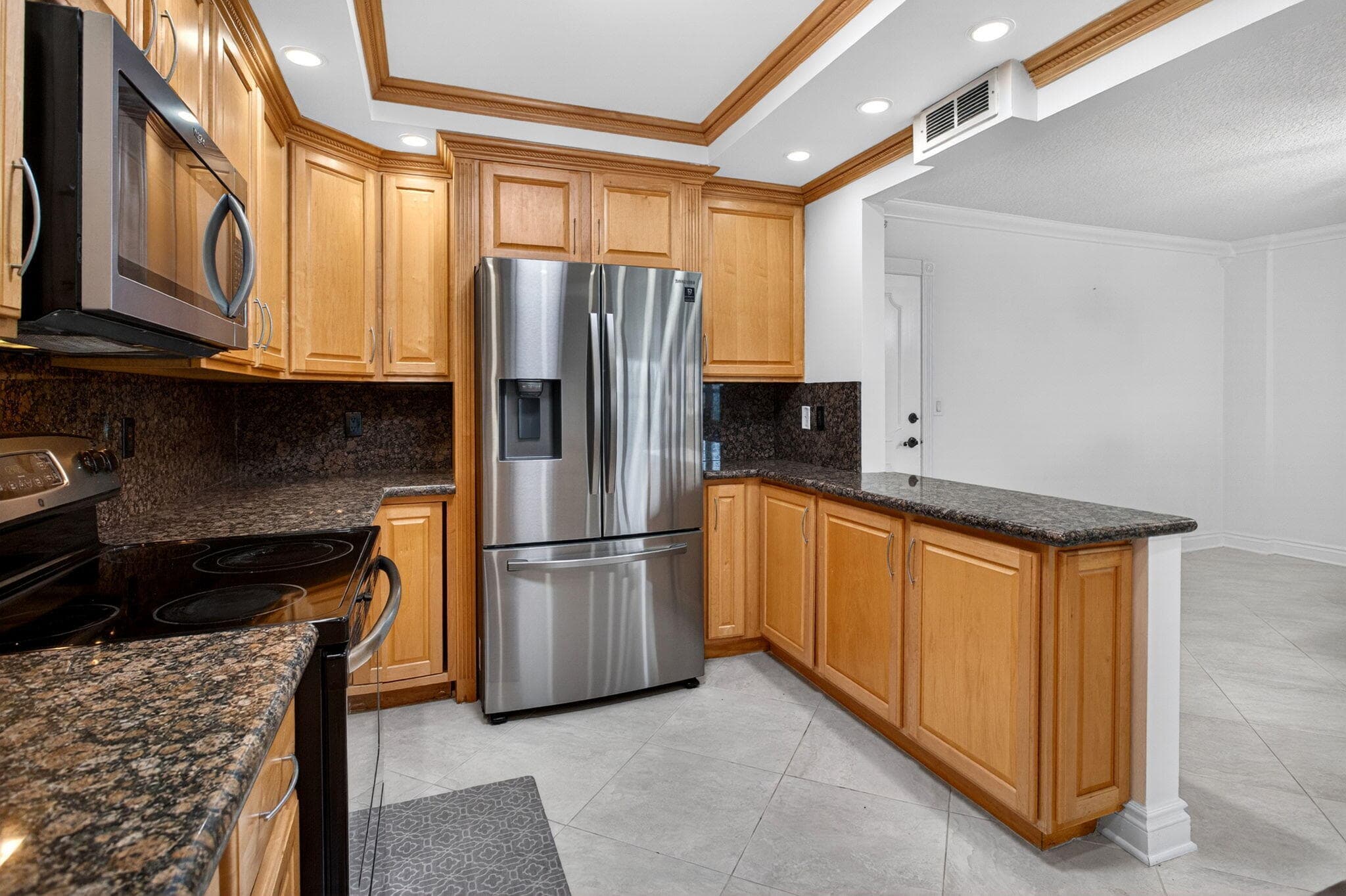 405 N Ocean Boulevard 507, Pompano Beach, FL 33062 — photo 11 of 63