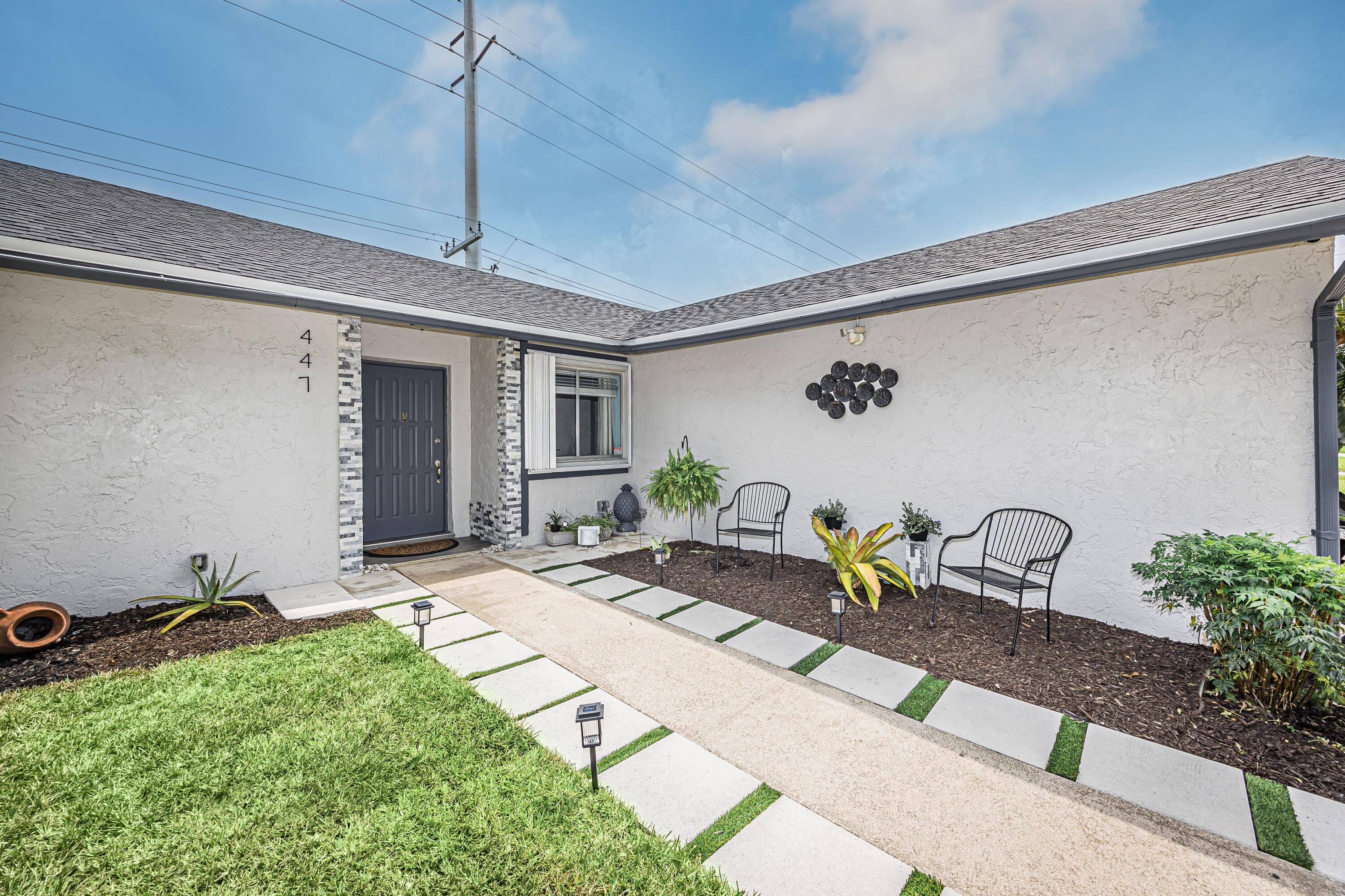 447 Foresta Terrace, West Palm Beach, FL 33415 — photo 2 of 38