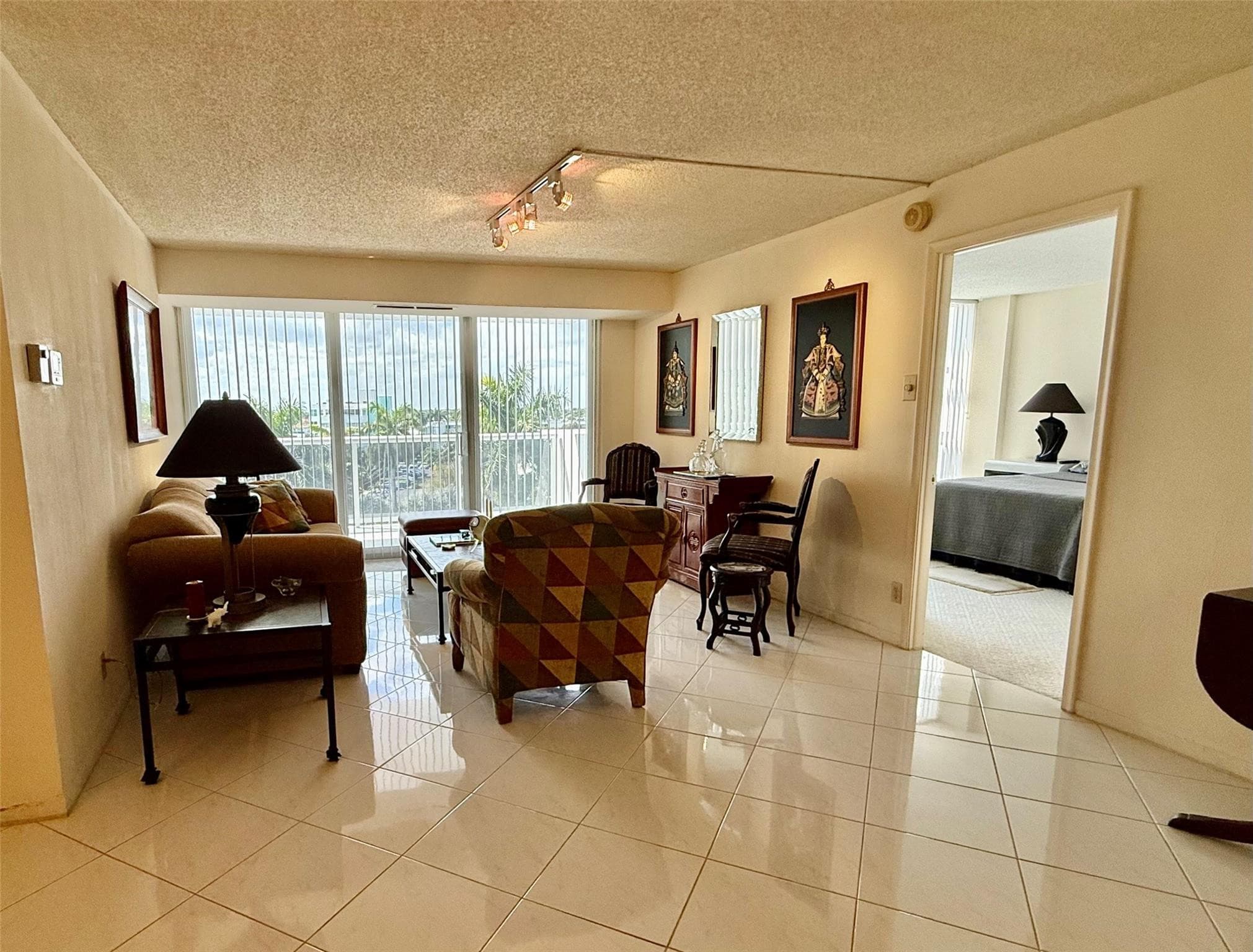 2841 N Ocean Boulevard 603, Fort Lauderdale, FL 33308 — photo 8 of 23