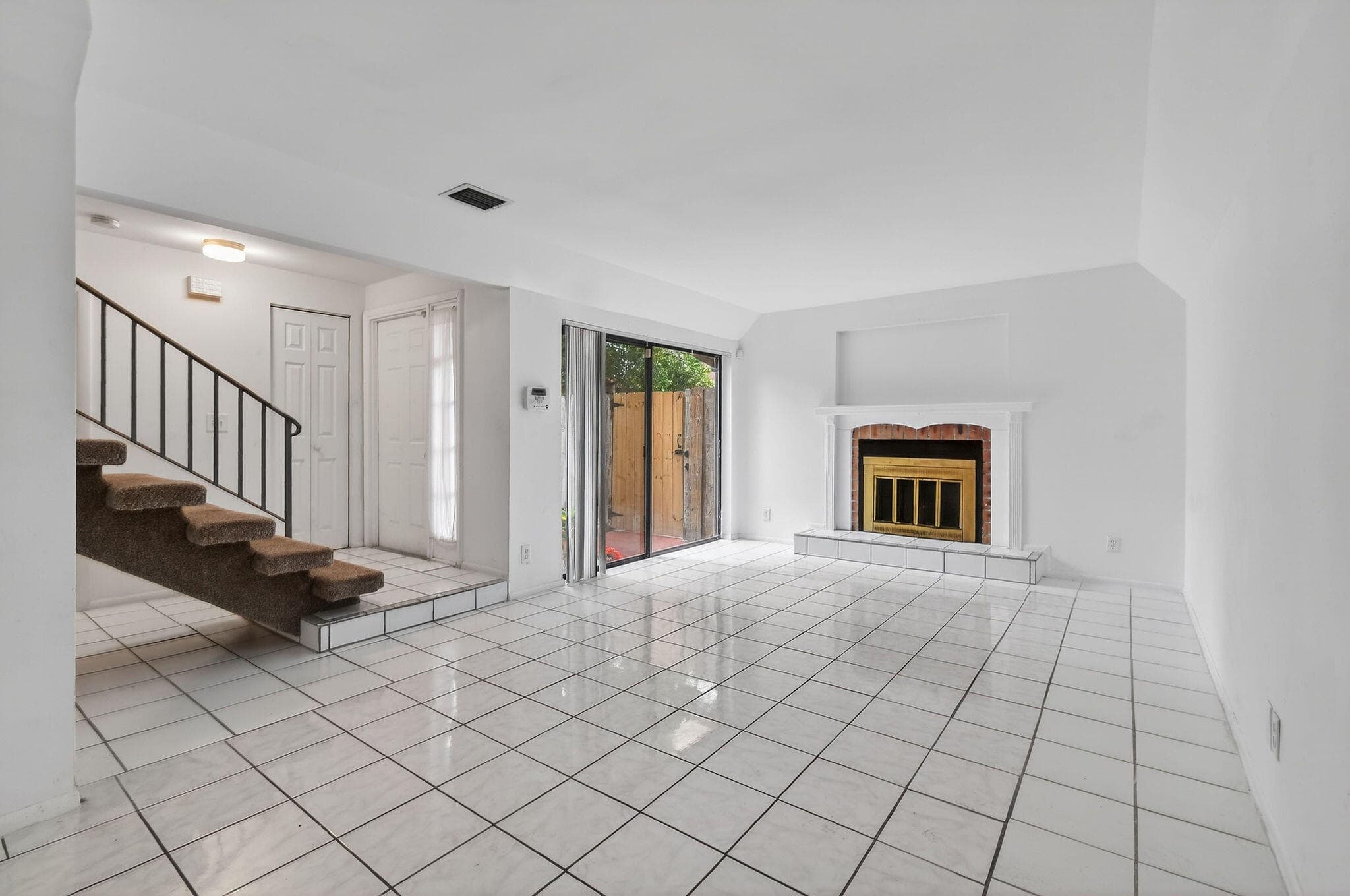 3502 Gardens E Drive B, Palm Beach Gardens, FL 33410 — photo 10 of 71