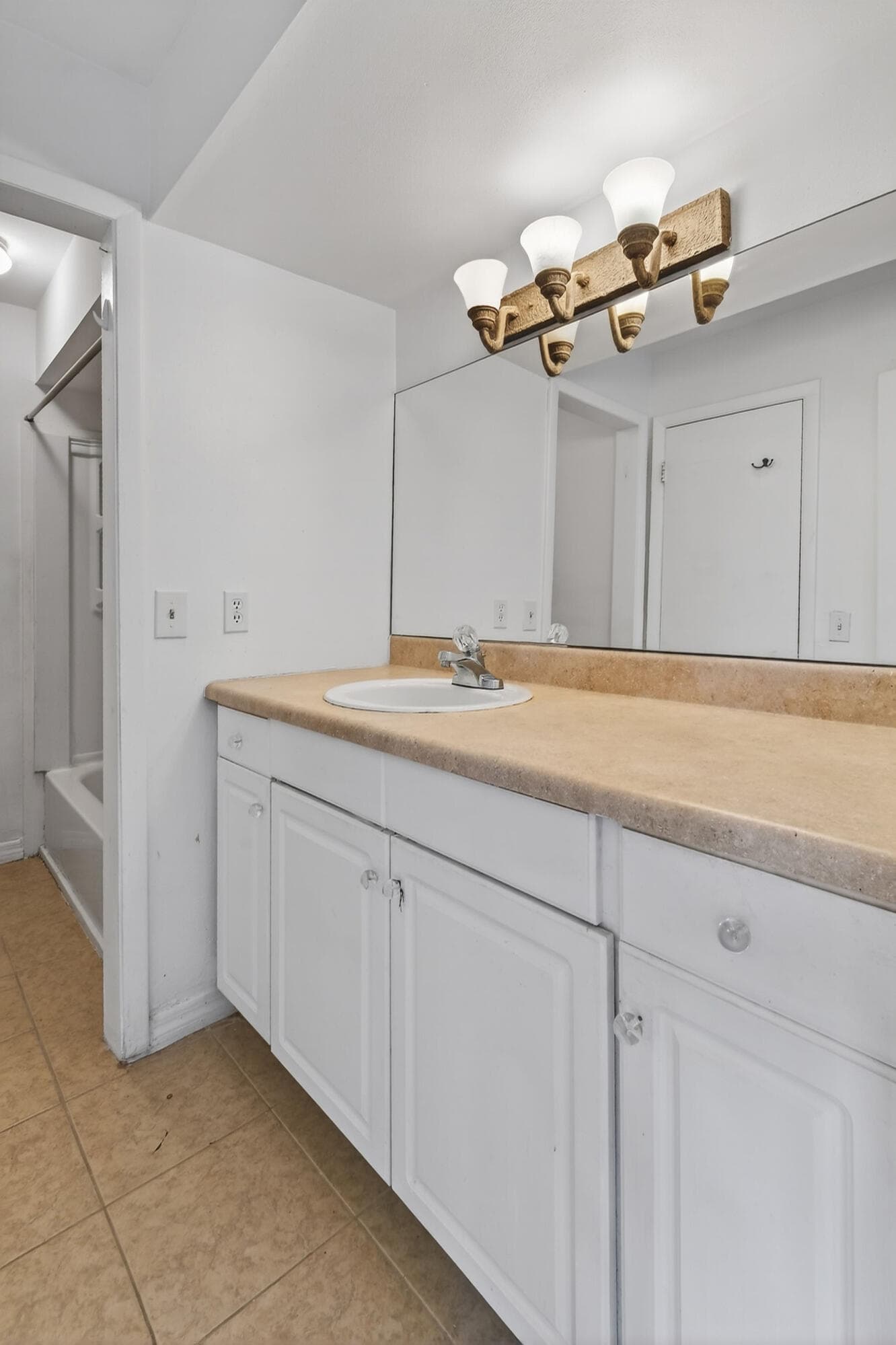 3502 Gardens E Drive B, Palm Beach Gardens, FL 33410 — photo 37 of 71
