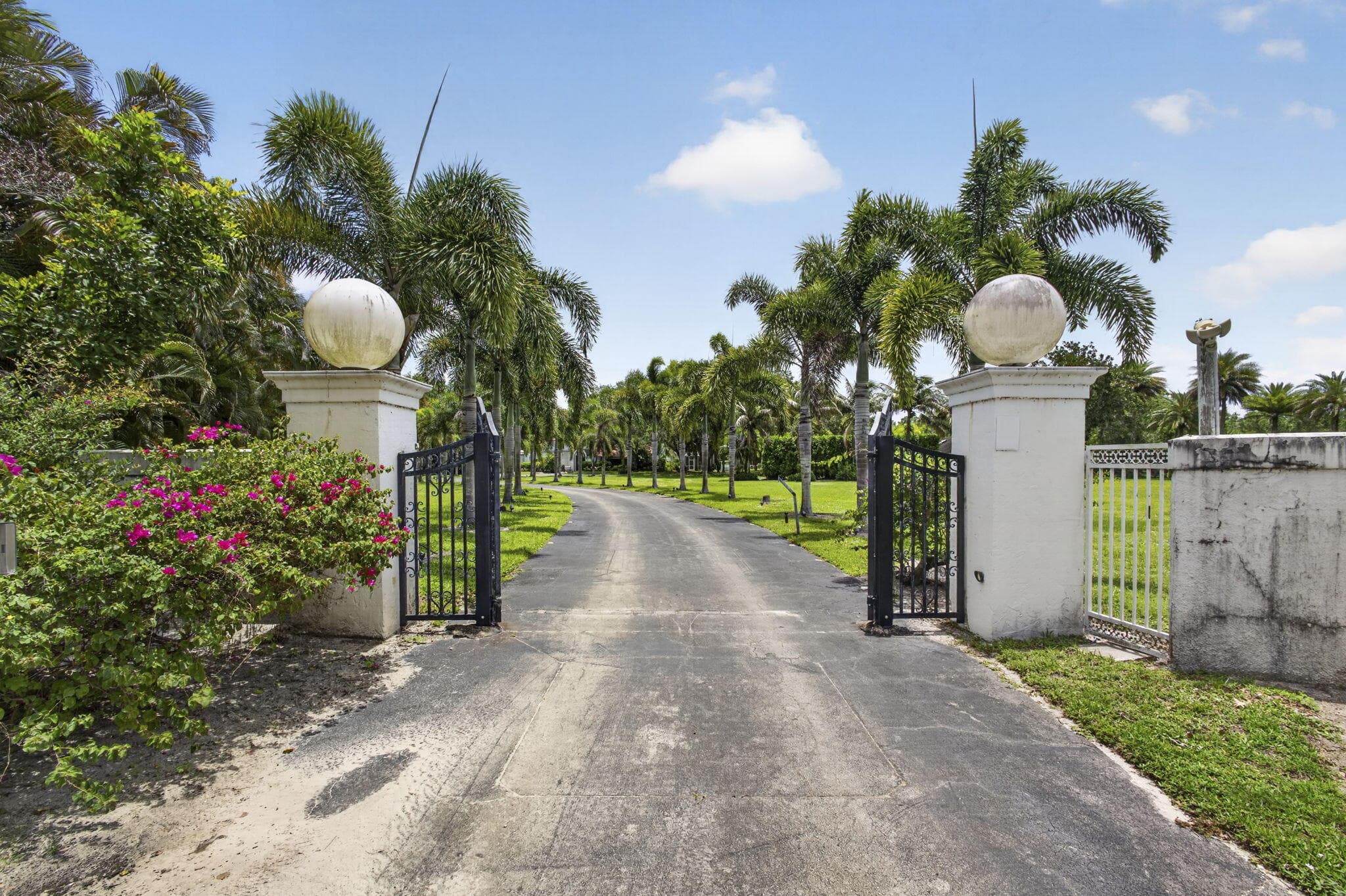 1030 Arabian Drive, Loxahatchee, FL 33470 — photo 4 of 34