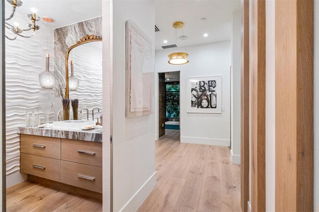 70 Isla Bahia Drive, Fort Lauderdale, FL 33316 — photo 47 of 85