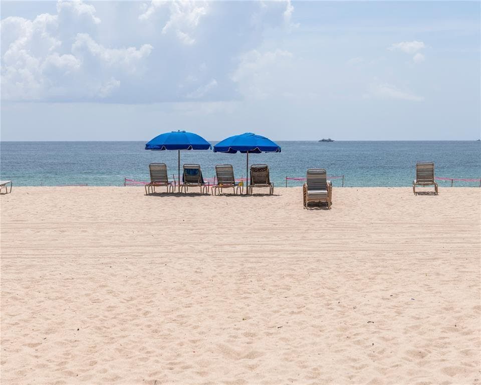 70 Isla Bahia Drive, Fort Lauderdale, FL 33316 — photo 61 of 85