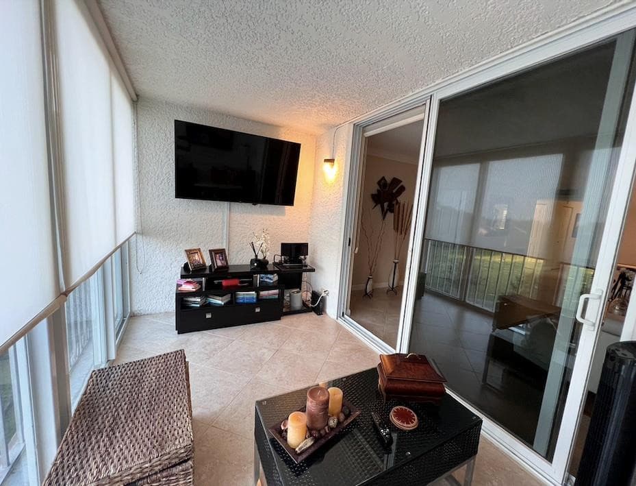 4550 NW 18th Avenue 506, Deerfield Beach, FL 33064 — photo 16 of 34