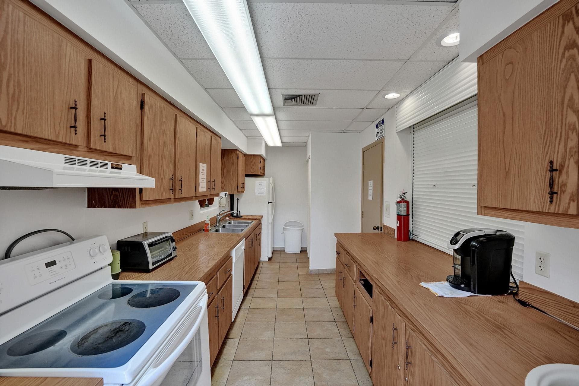 4550 NW 18th Avenue 506, Deerfield Beach, FL 33064 — photo 26 of 34