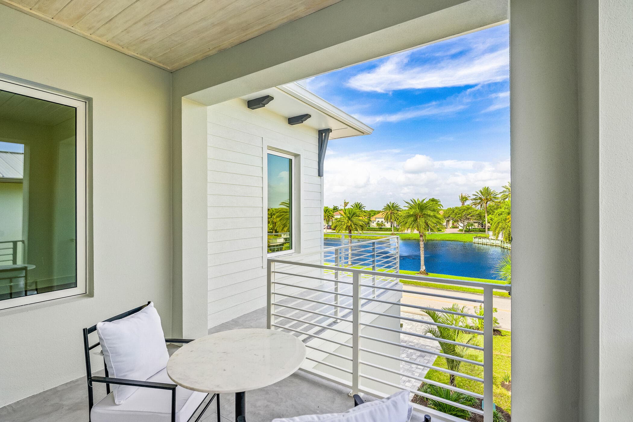 4842 S Harbor Drive, Vero Beach, FL 32967 — photo 32 of 48