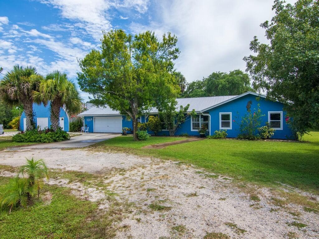 725 SW 4th Ave Avenue SW, Vero Beach, FL 32962 — photo 19 of 24