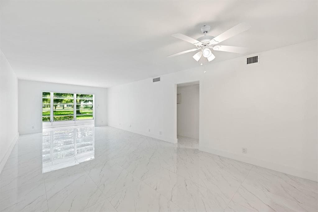 2202 Lucaya Bend M1, Coconut Creek, FL 33066 — photo 5 of 25