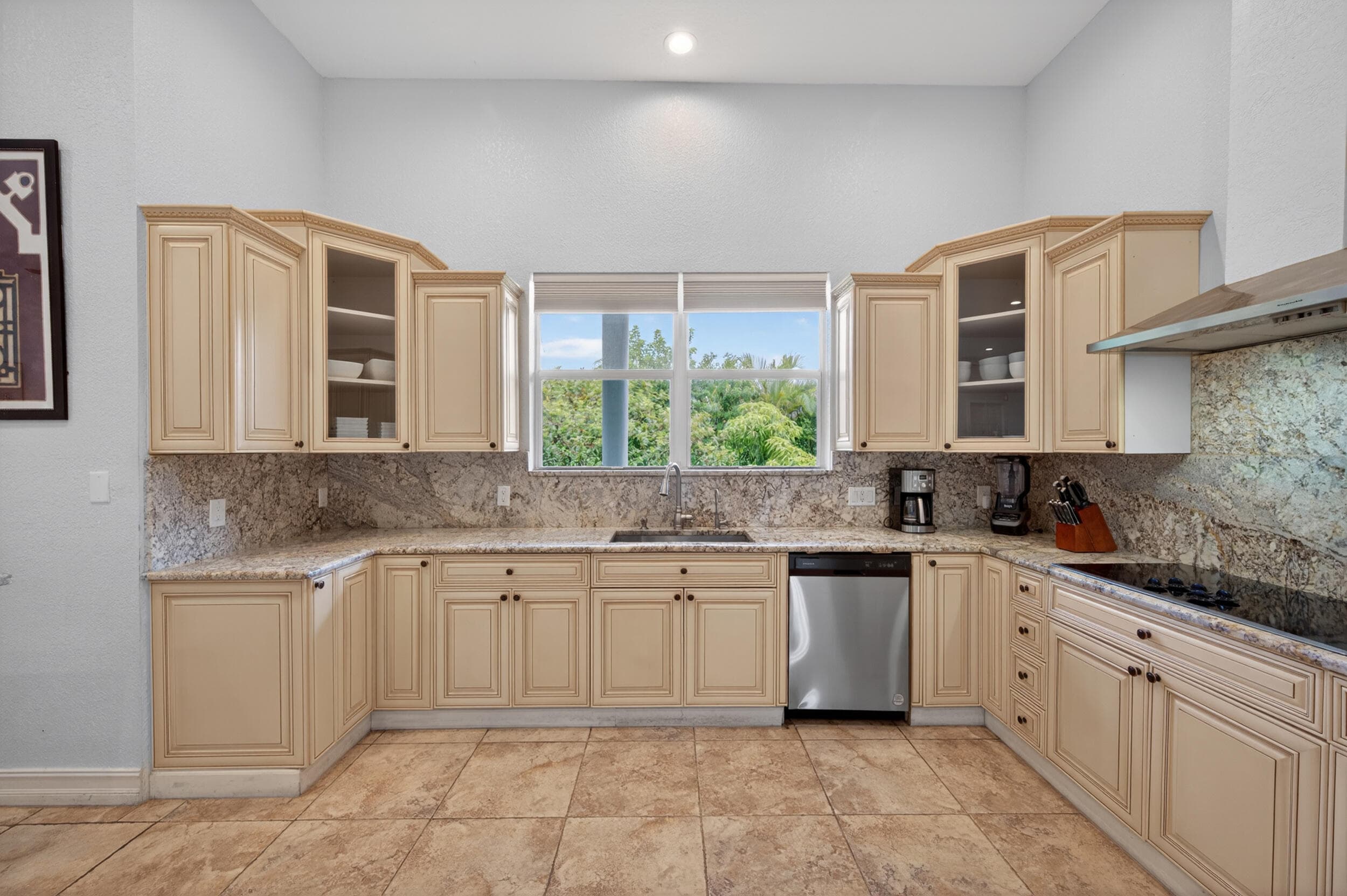 16541 SW 62nd Street, Southwest Ranches, FL 33331 — photo 16 of 43