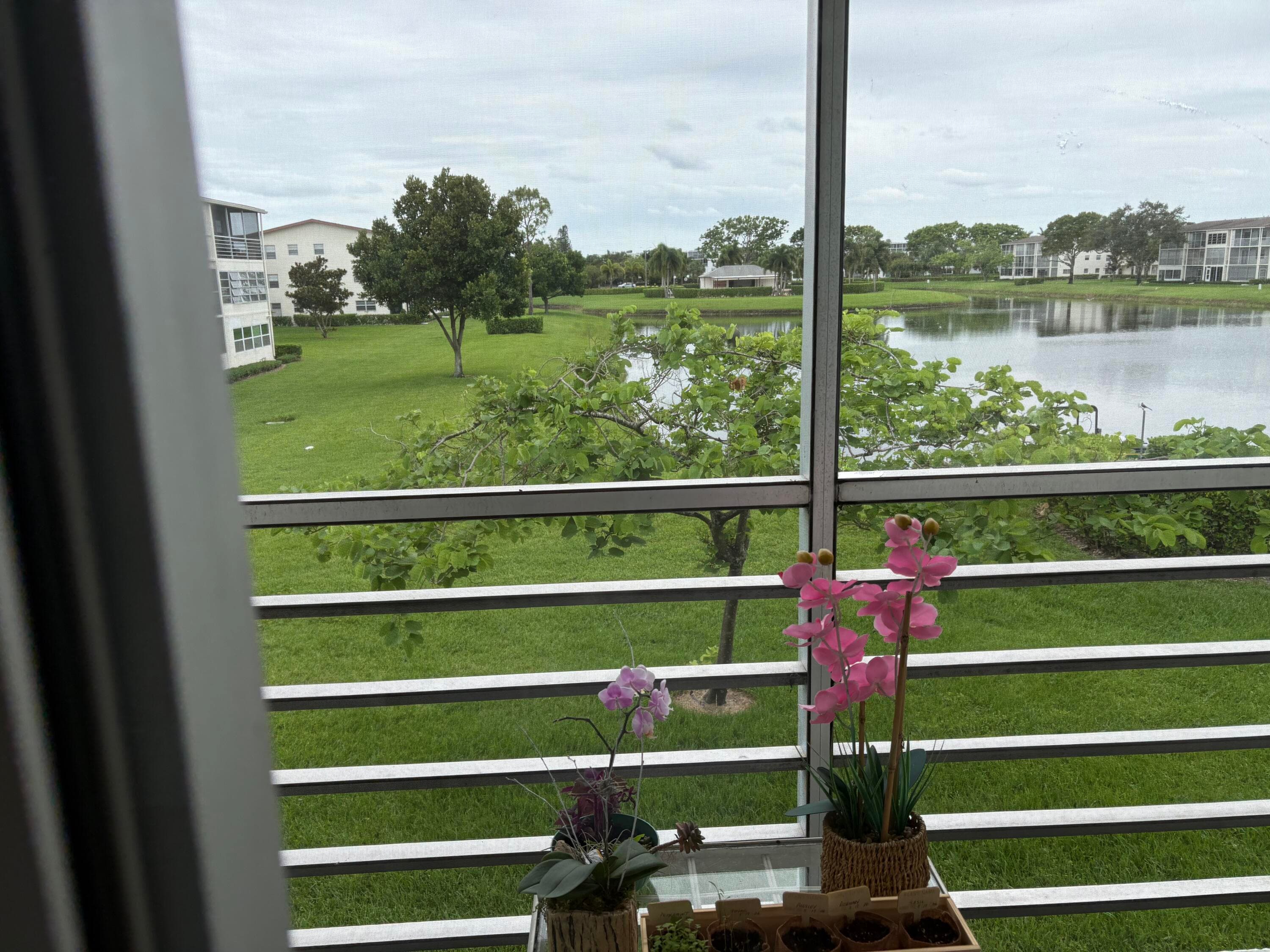 314 Preston H, Boca Raton, FL 33434 — photo 12 of 16