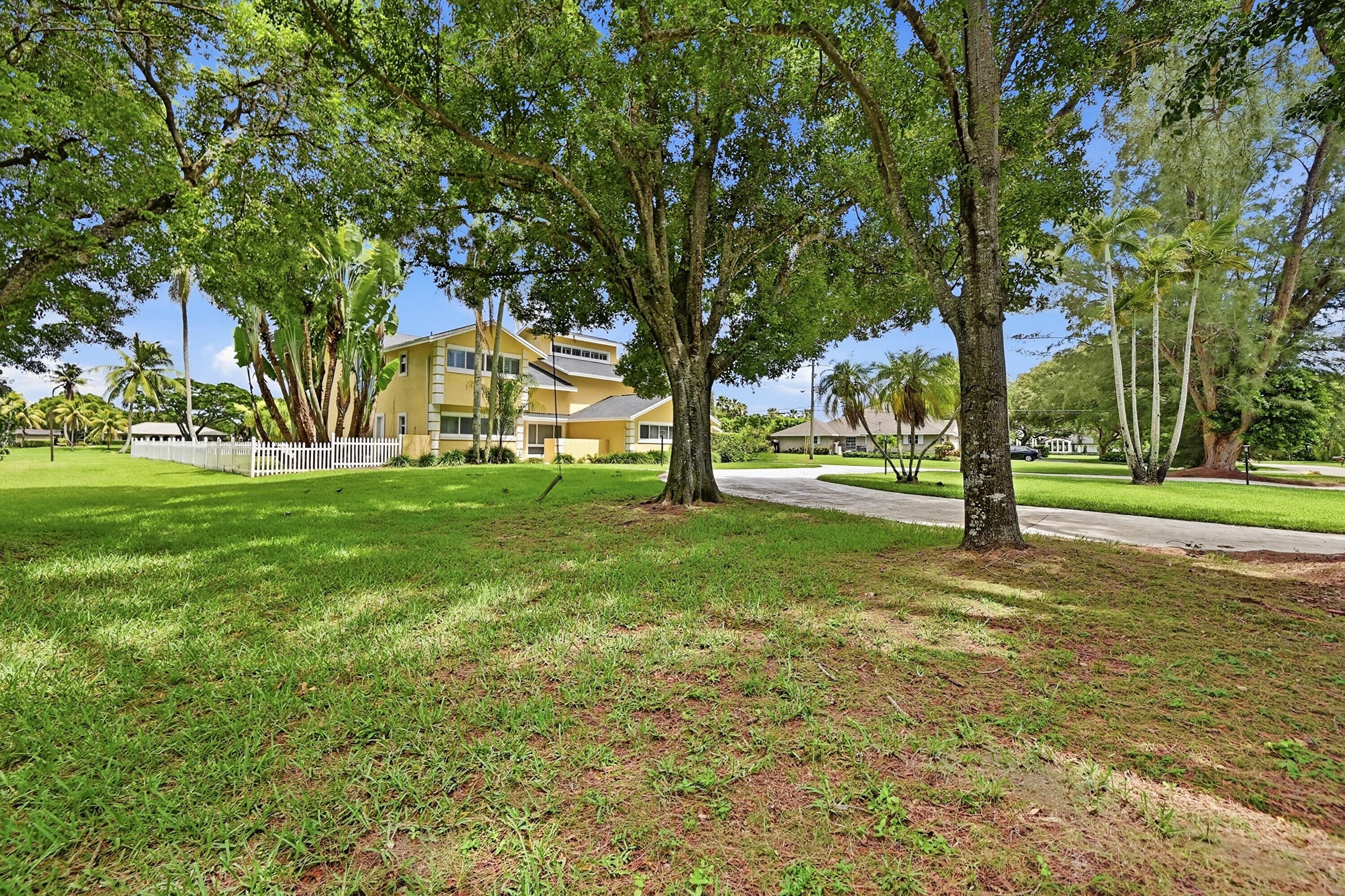 10400 W Tara Boulevard, Boynton Beach, FL 33437 — photo 32 of 89