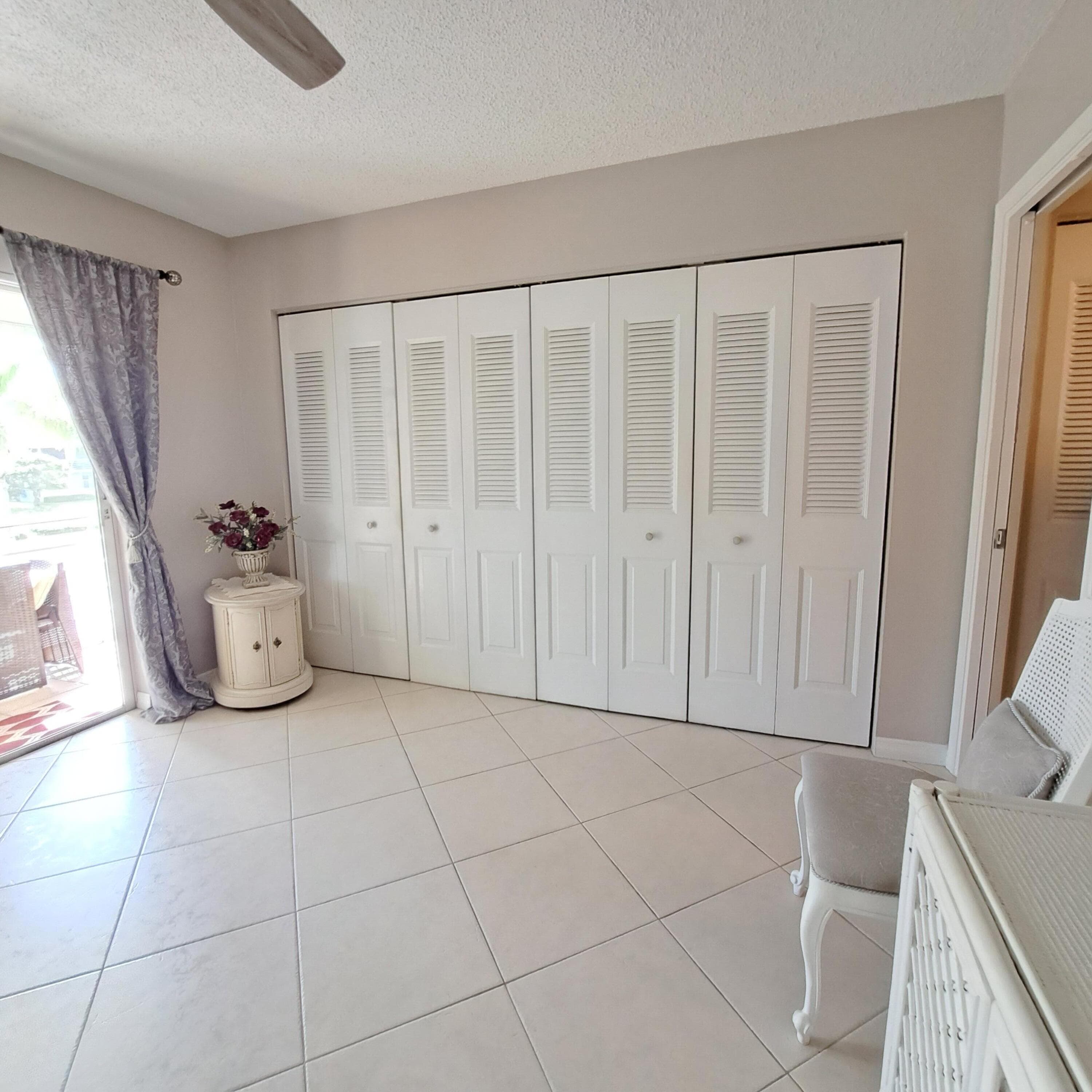 53 Northampton C, West Palm Beach, FL 33417 — photo 16 of 31