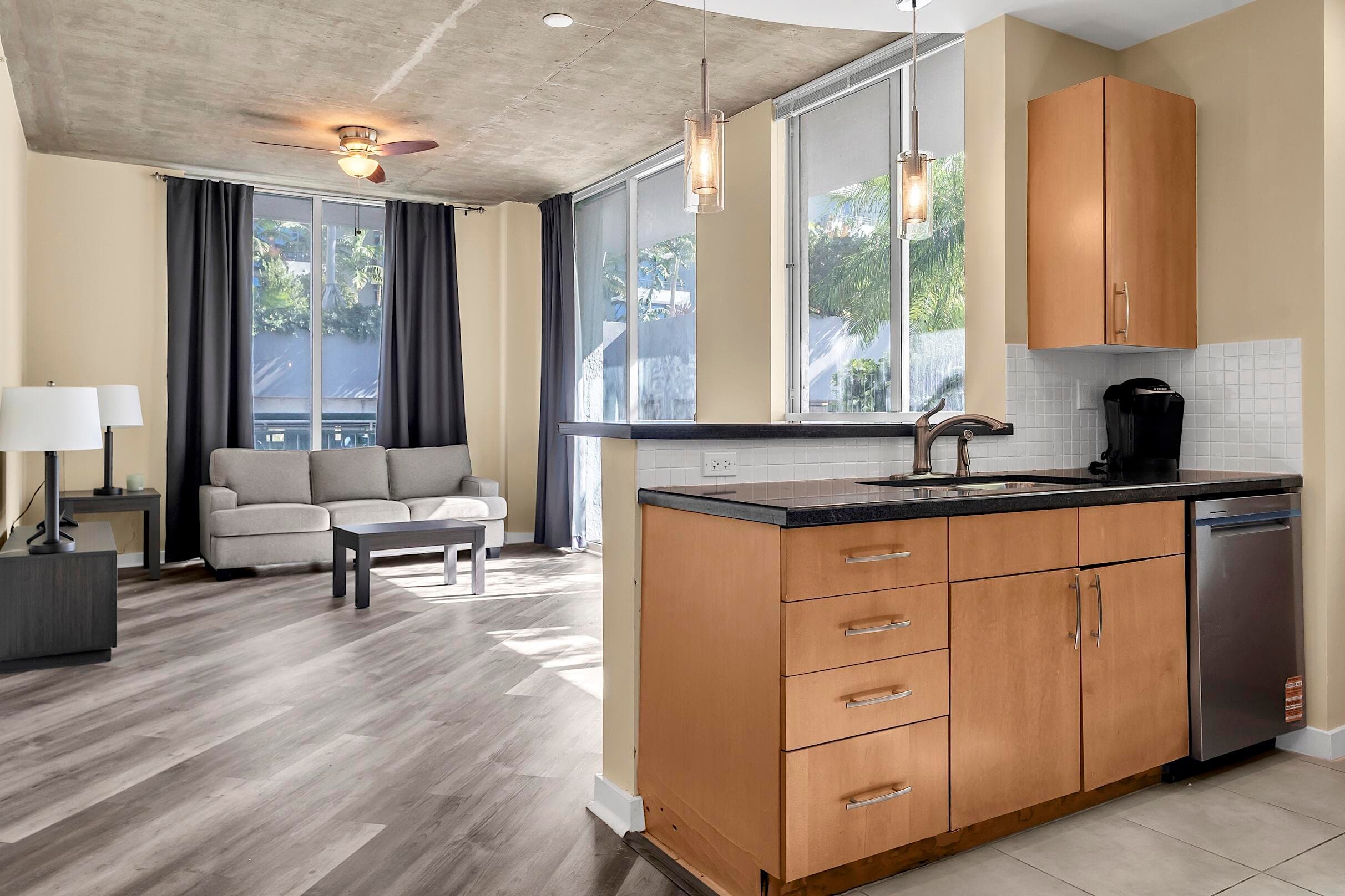 300 S Australian Avenue 618, West Palm Beach, FL 33401 — photo 11 of 70