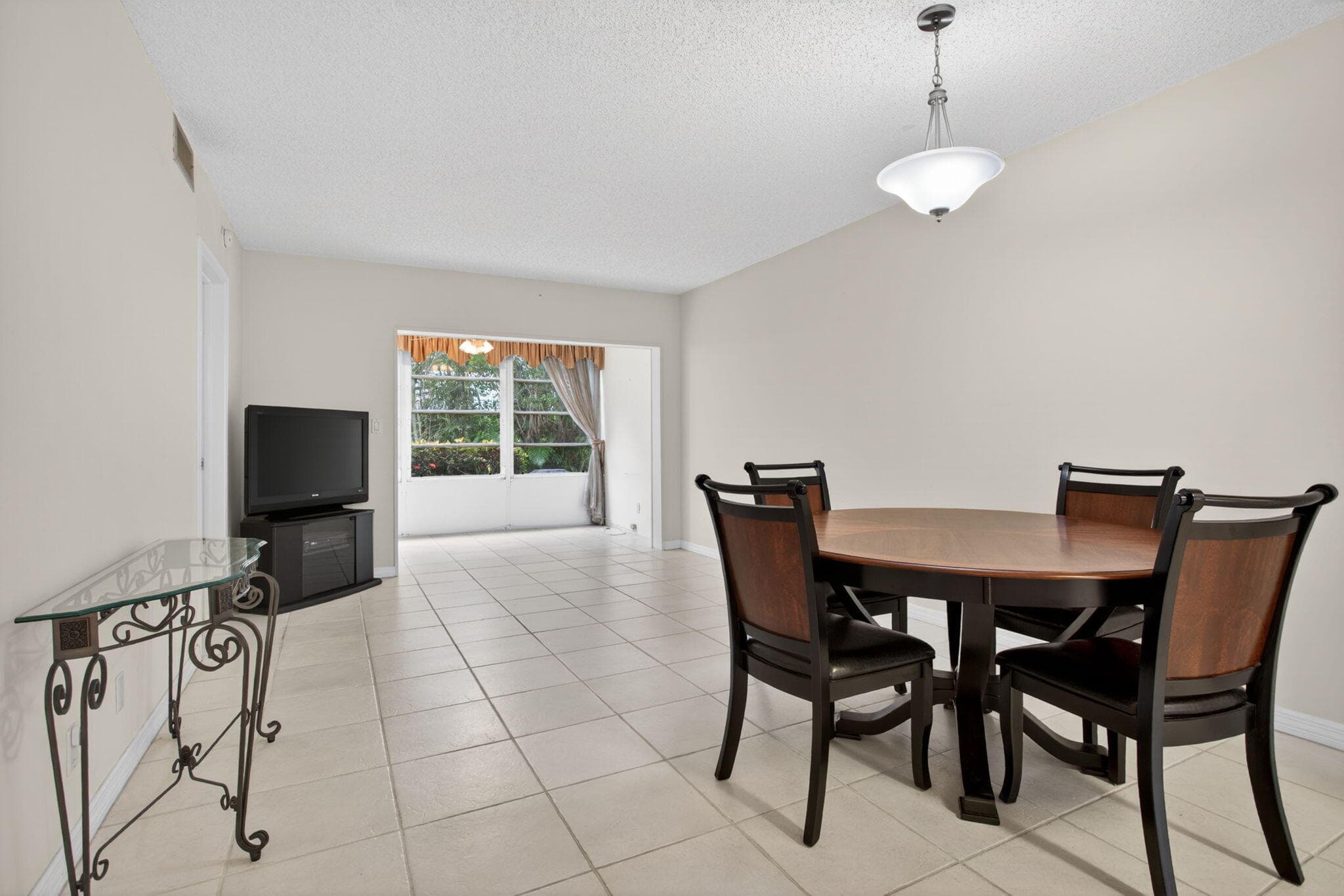 2115 NE 42nd Court 109n, Lighthouse Point, FL 33064 — photo 13 of 31