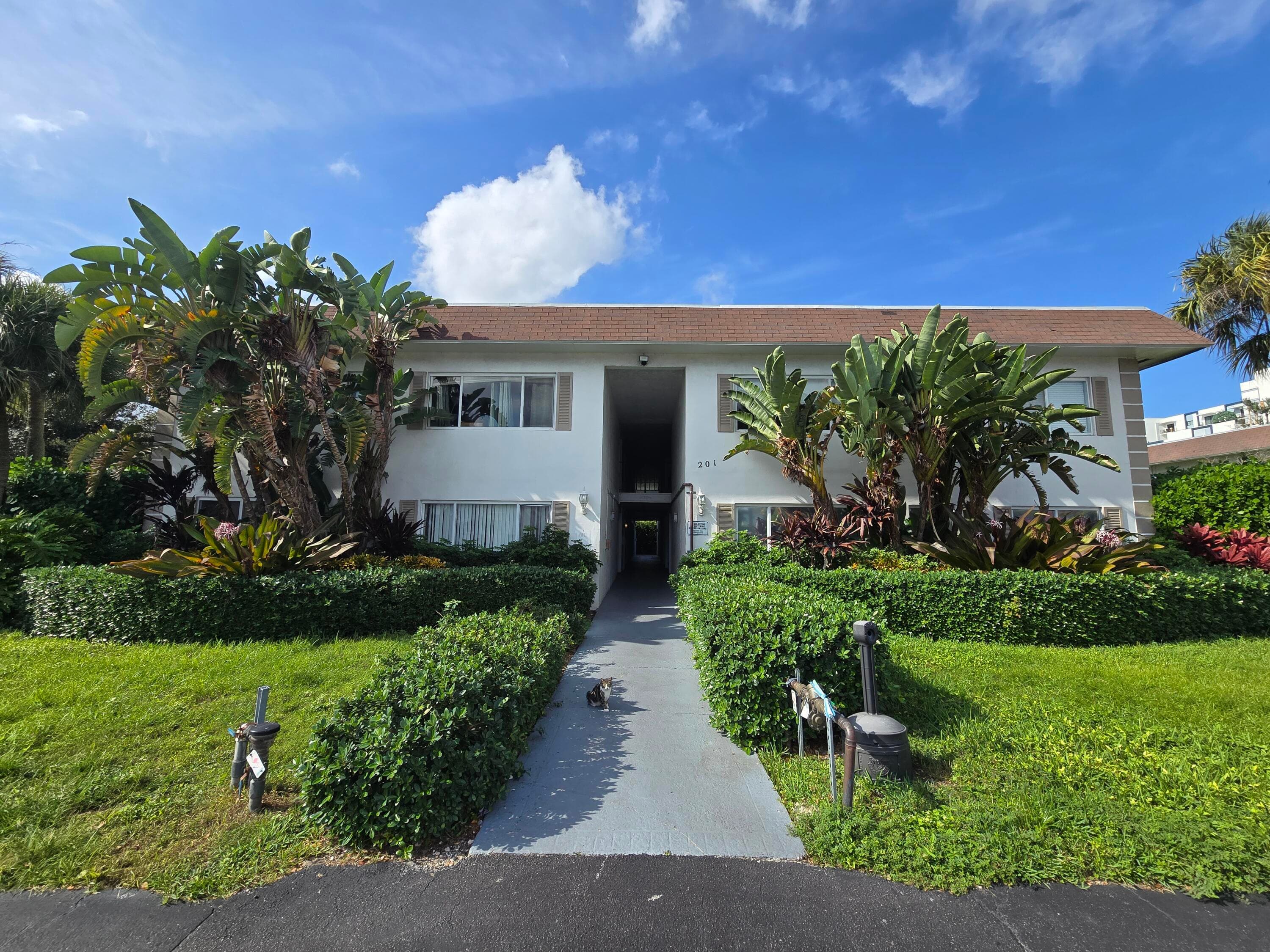 201 SE 6th Avenue 16, Pompano Beach, FL 33060 — photo 9 of 16