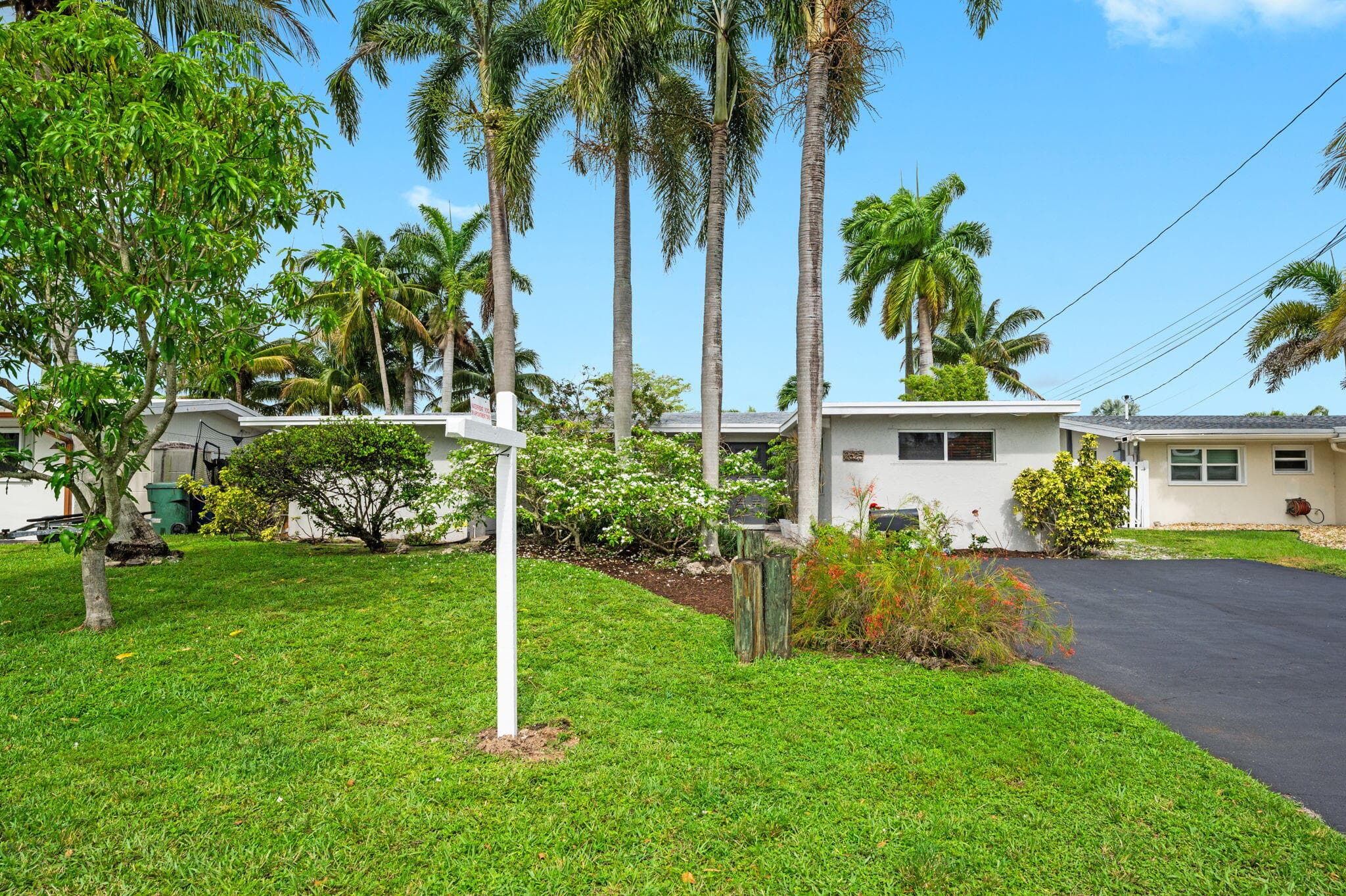 2625 Gulfstream Lane, Fort Lauderdale, FL 33312 — photo 10 of 37