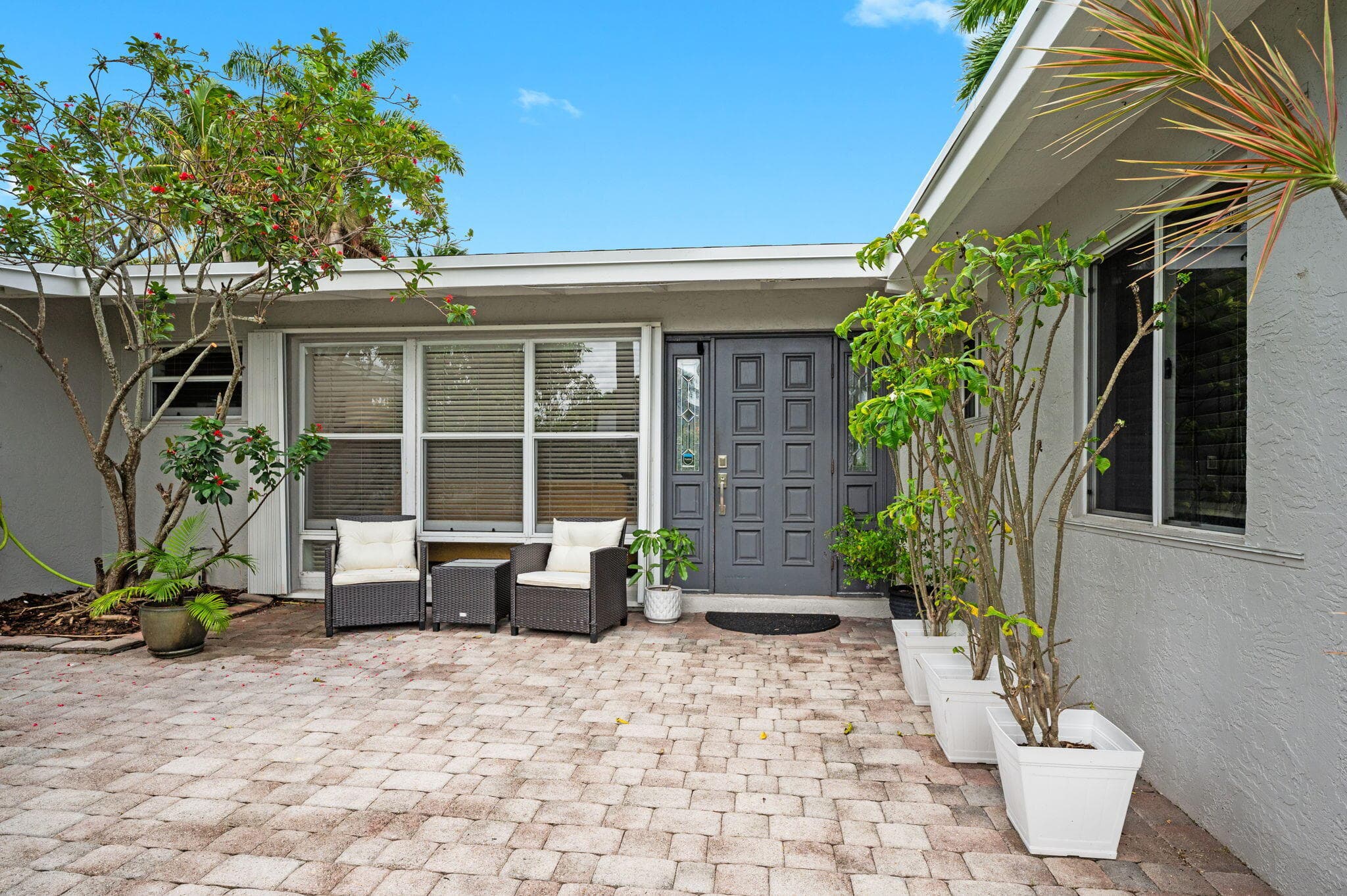 2625 Gulfstream Lane, Fort Lauderdale, FL 33312 — photo 11 of 37