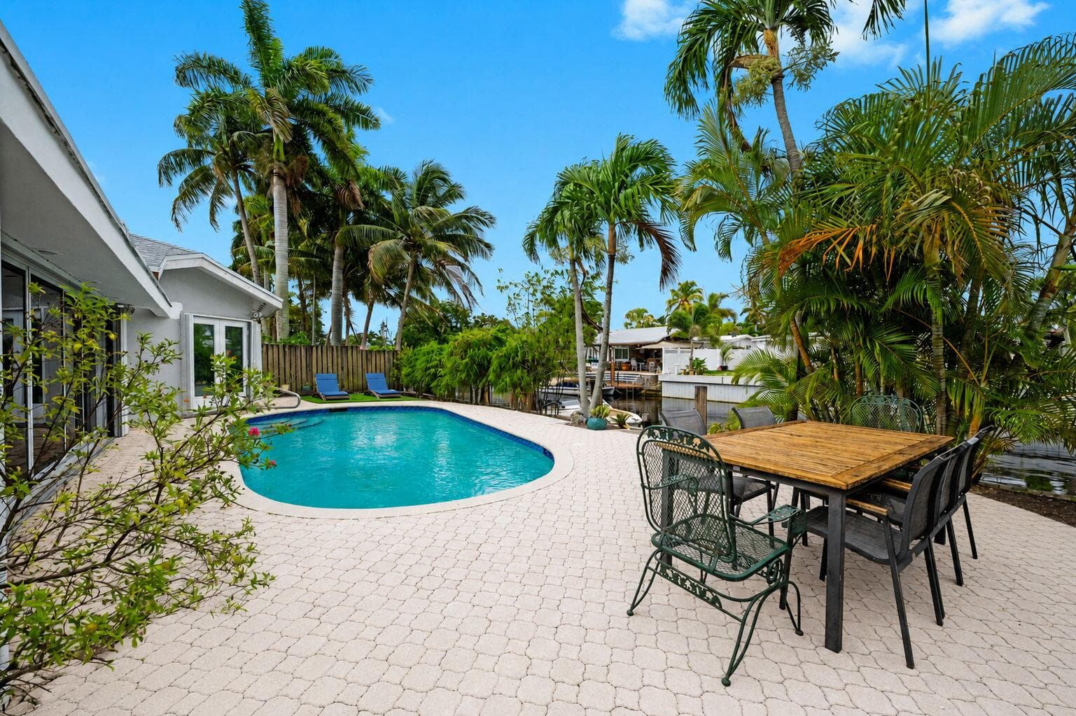 2625 Gulfstream Lane, Fort Lauderdale, FL 33312 — photo 30 of 37