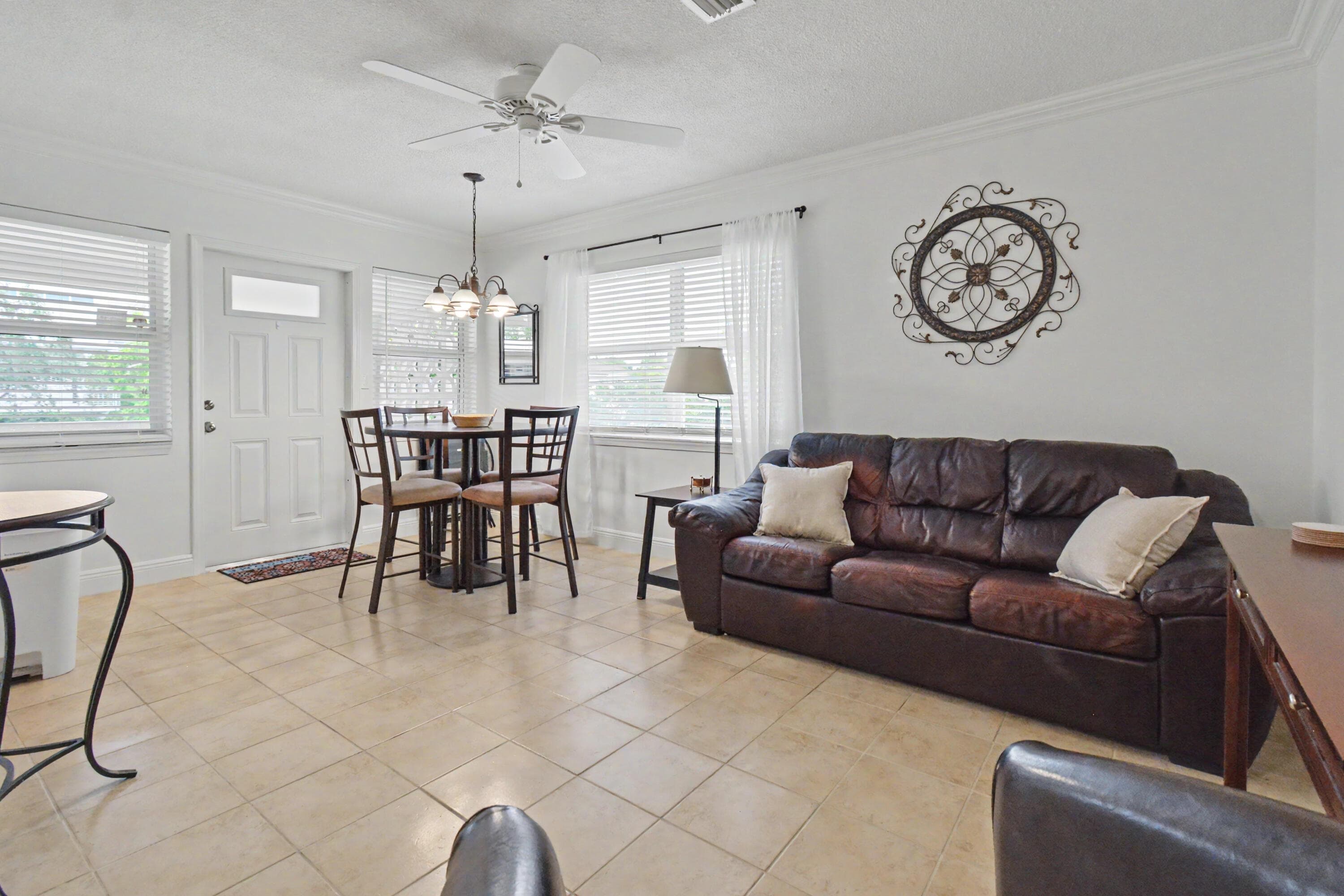 2701 NE 1st Street 201, Pompano Beach, FL 33062 — photo 4 of 16