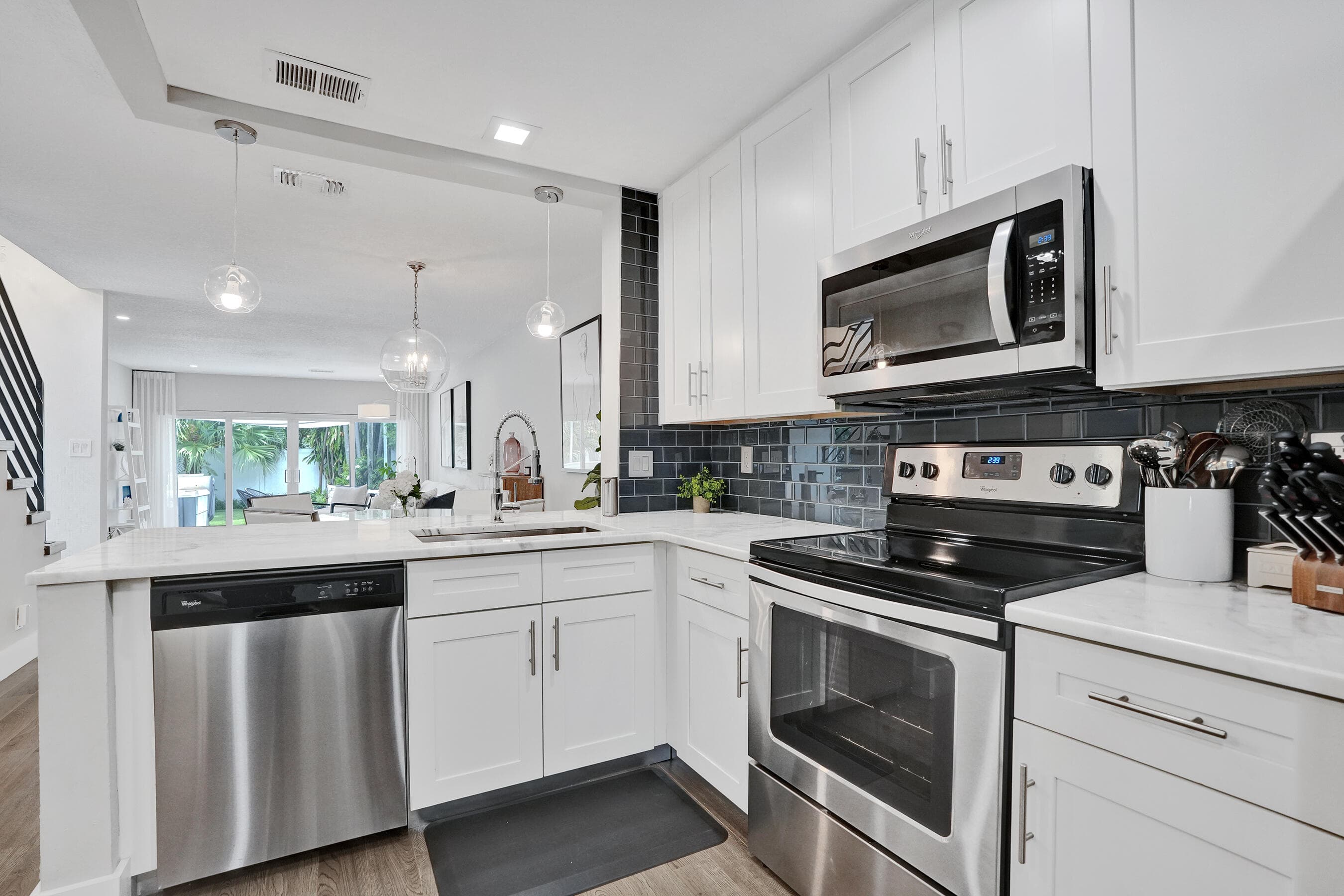 1618 NE 5th Street, Fort Lauderdale, FL 33301 — photo 11 of 67