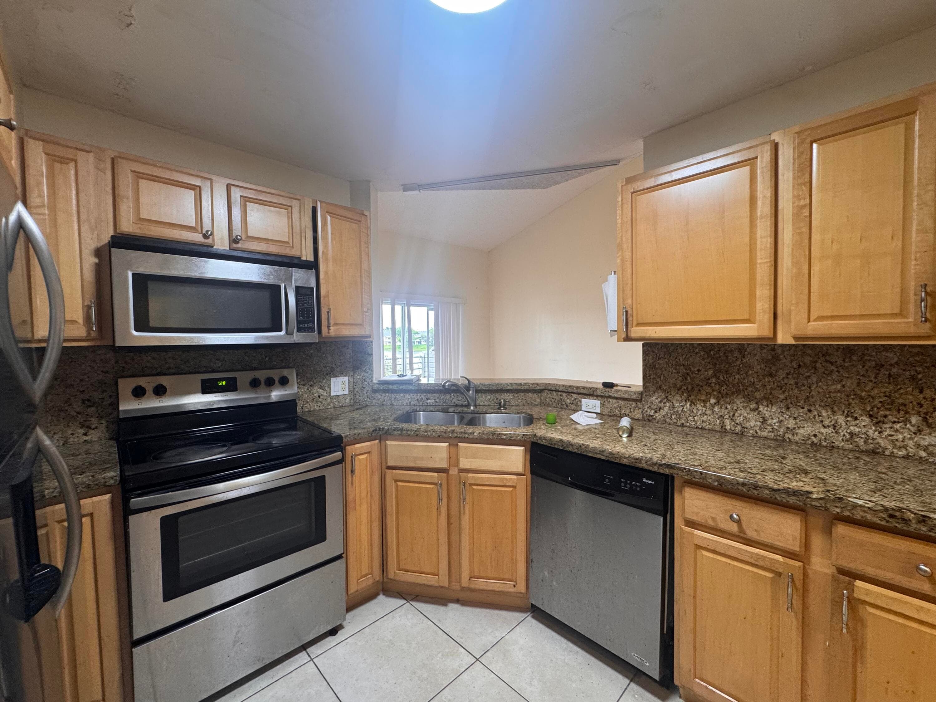 3409 NW 44th Street 205, Lauderdale Lakes, FL 33309 — photo 11 of 18