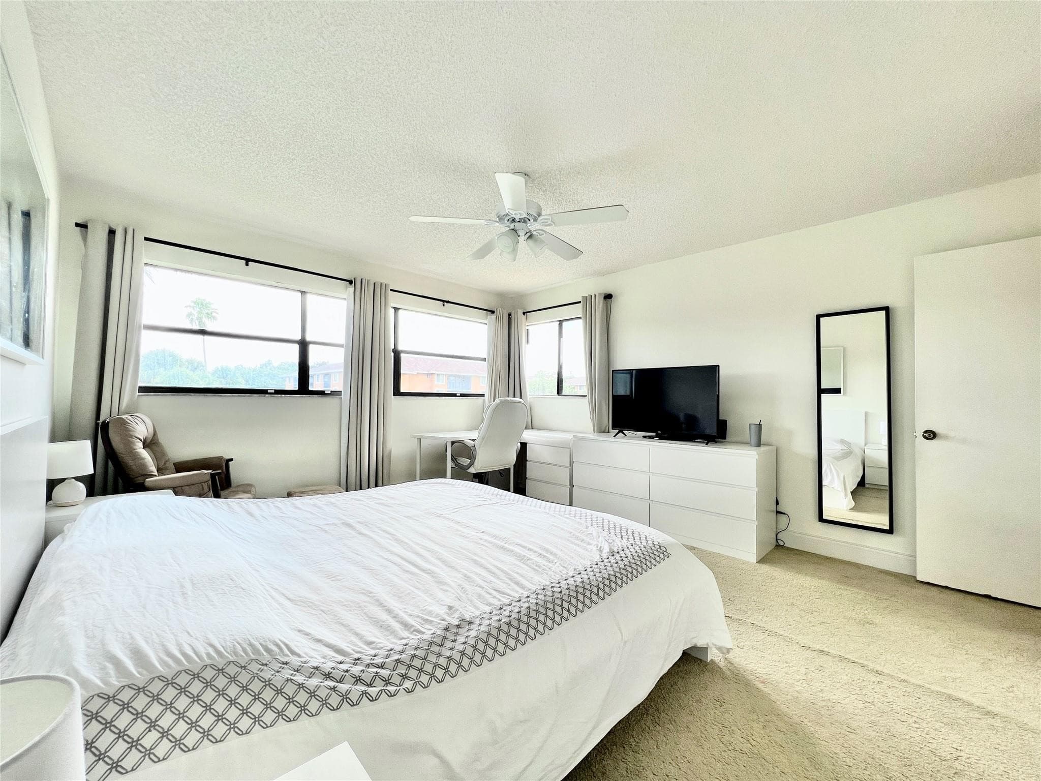 7750 NW 79th Avenue H5, Tamarac, FL 33321 — photo 17 of 28