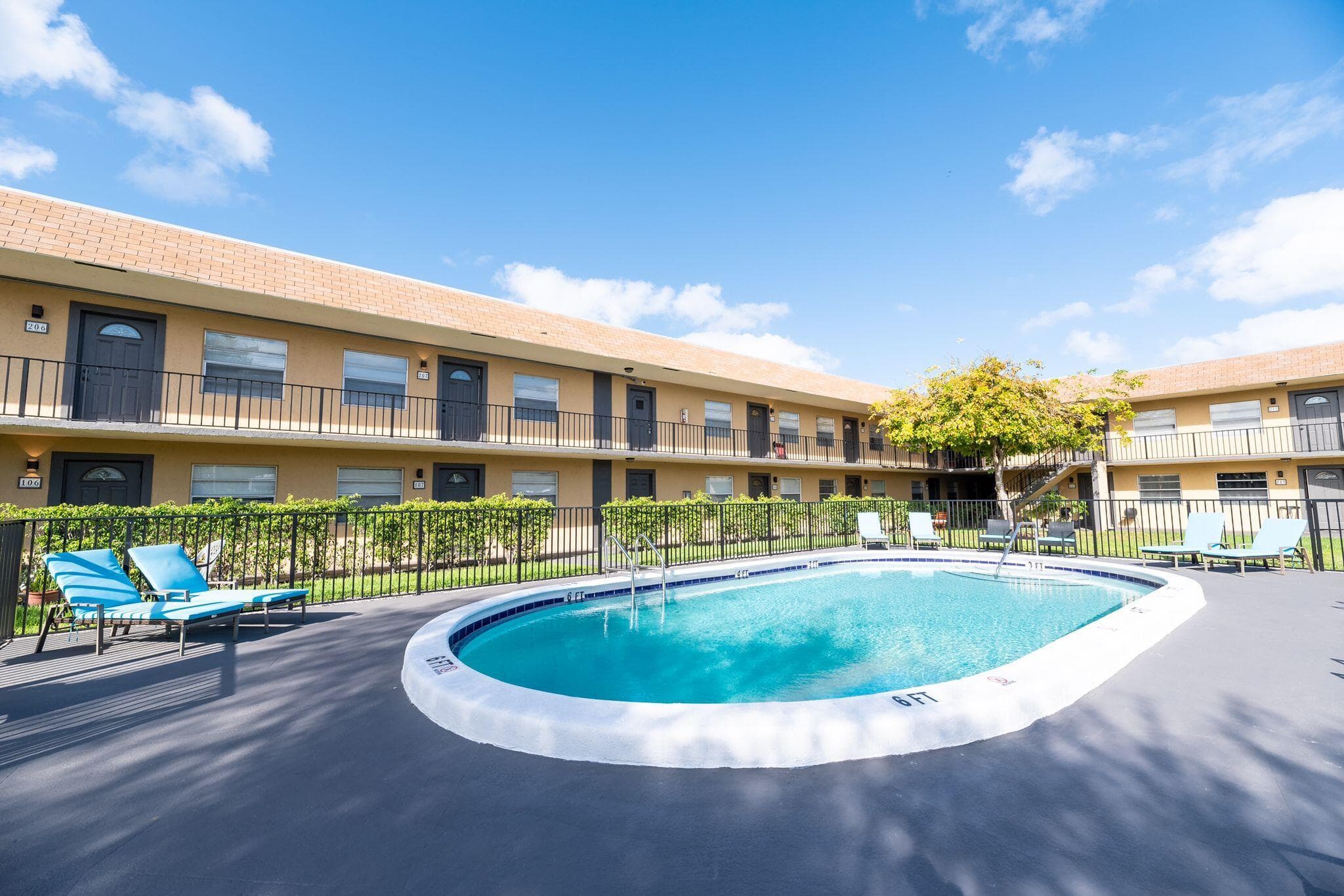1401 NE 17th Court 208, Fort Lauderdale, FL 33305 — photo 12 of 14