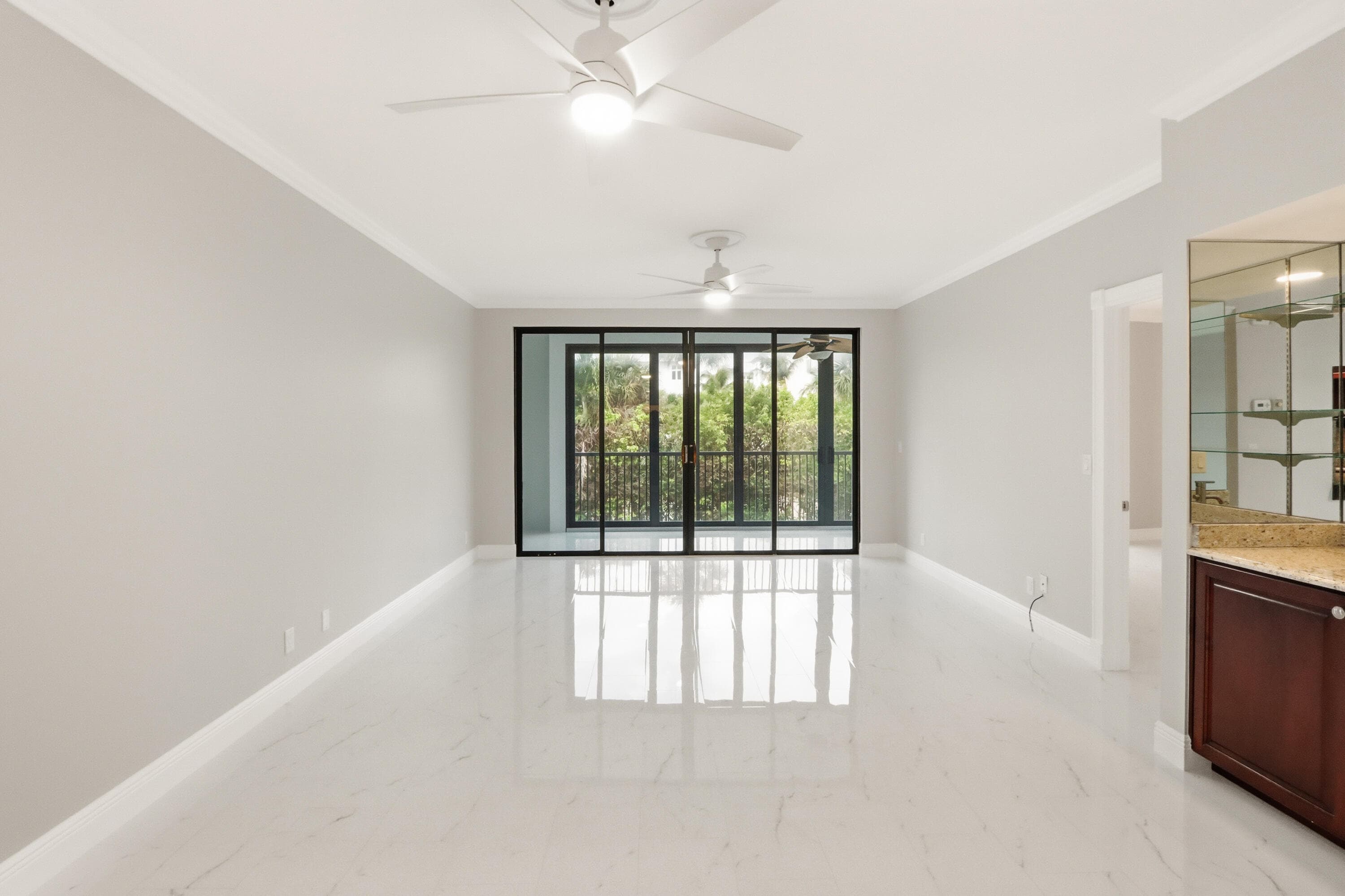 220 Lake Drive 206, Palm Beach Shores, FL 33404 — photo 8 of 48