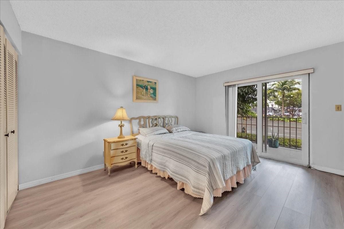 3909 N Ocean Boulevard 113, Fort Lauderdale, FL 33308 — photo 14 of 31