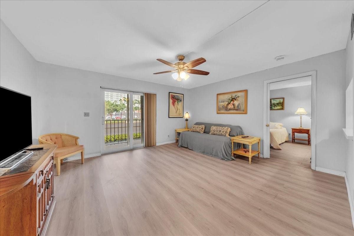 3909 N Ocean Boulevard 113, Fort Lauderdale, FL 33308 — photo 17 of 31