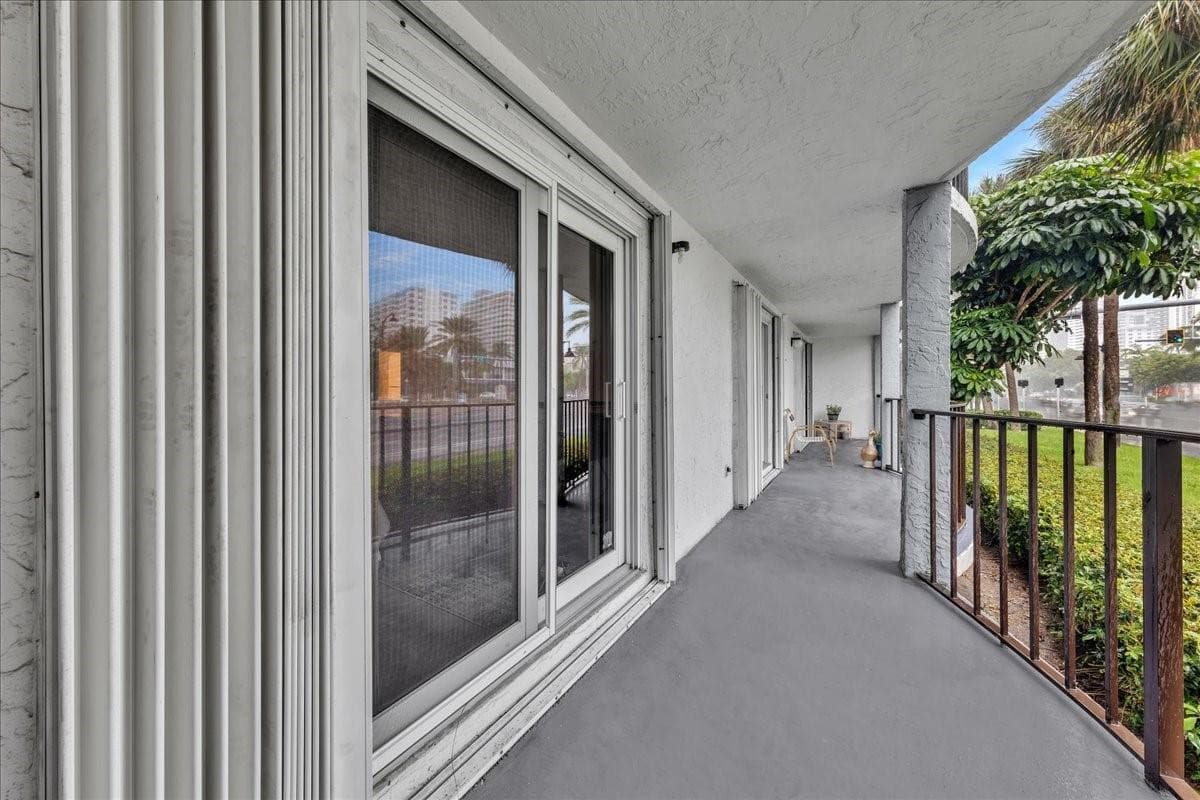 3909 N Ocean Boulevard 113, Fort Lauderdale, FL 33308 — photo 26 of 31
