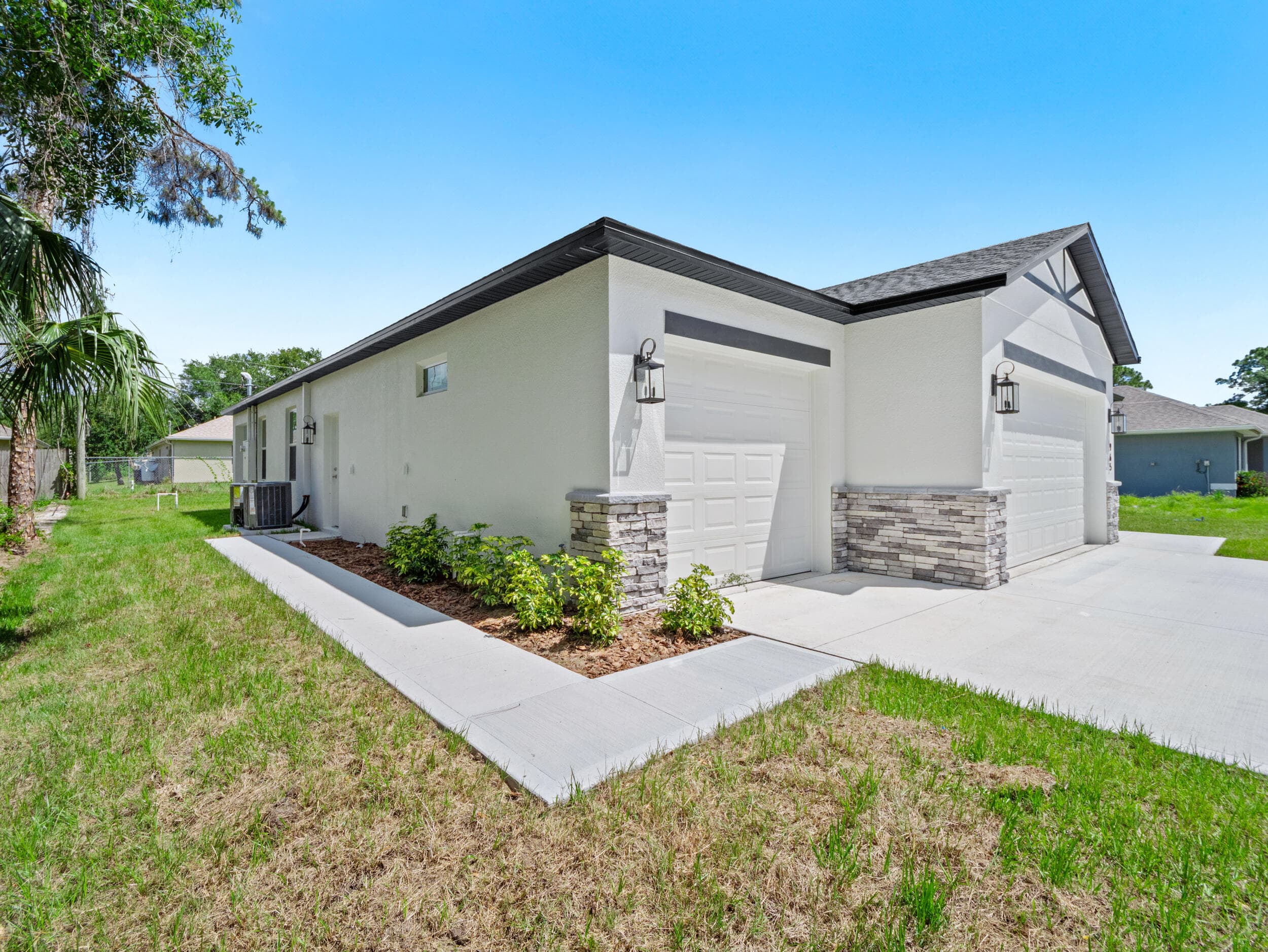 965 Quinn Street SE, Palm Bay, FL 32909 — photo 3 of 65
