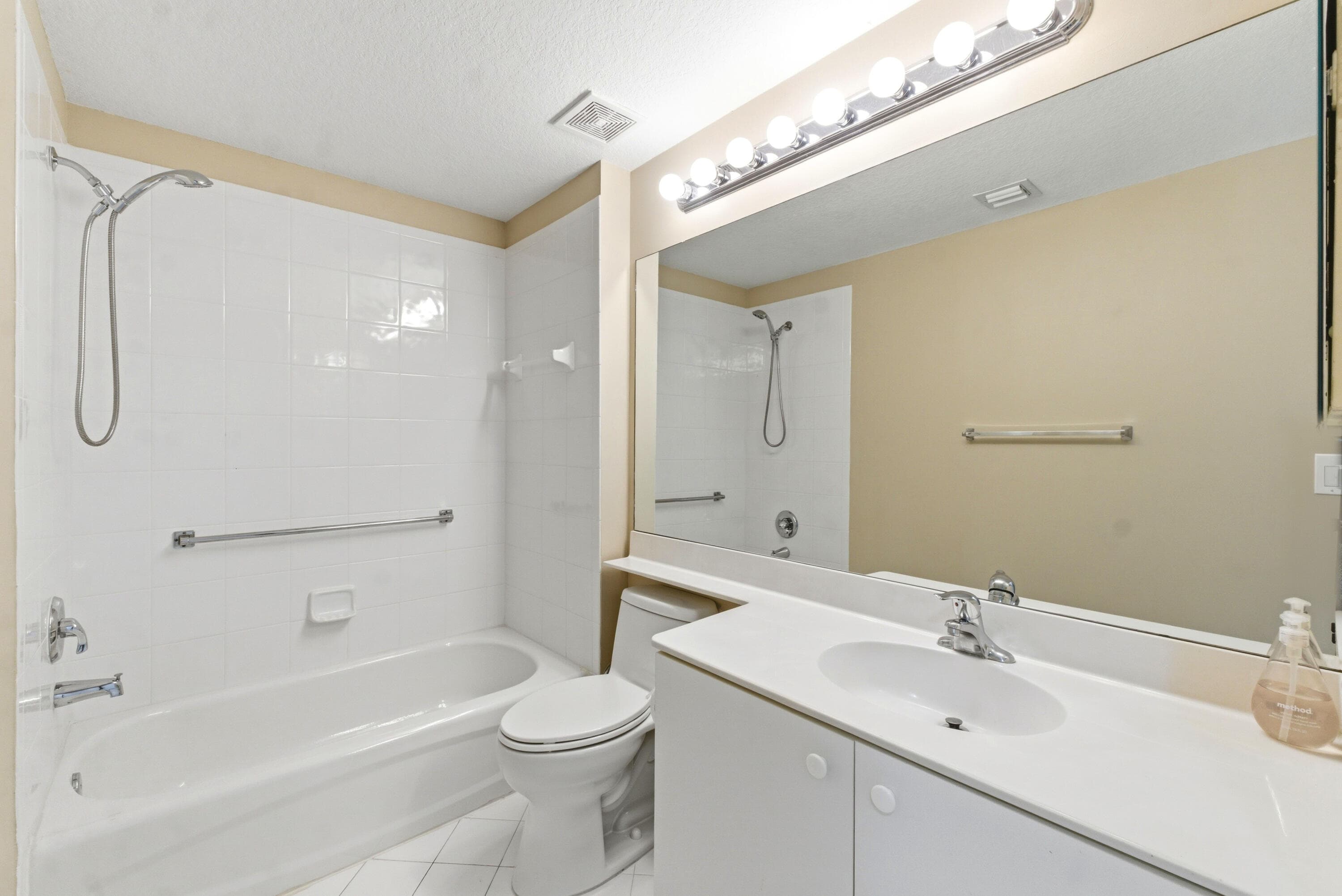 7765 Yardley Drive 107, Tamarac, FL 33321 — photo 21 of 38