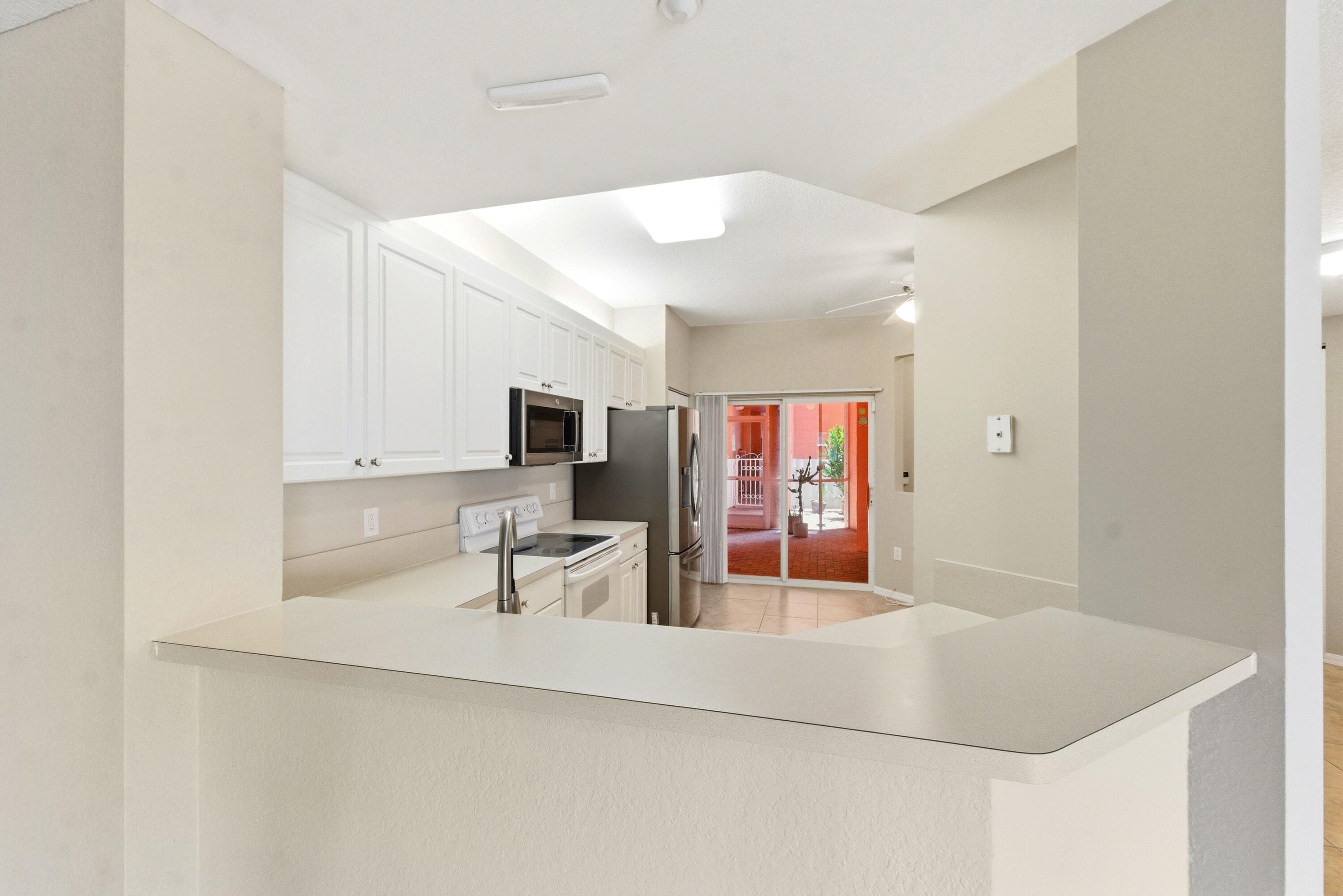 7765 Yardley Drive 107, Tamarac, FL 33321 — photo 4 of 38