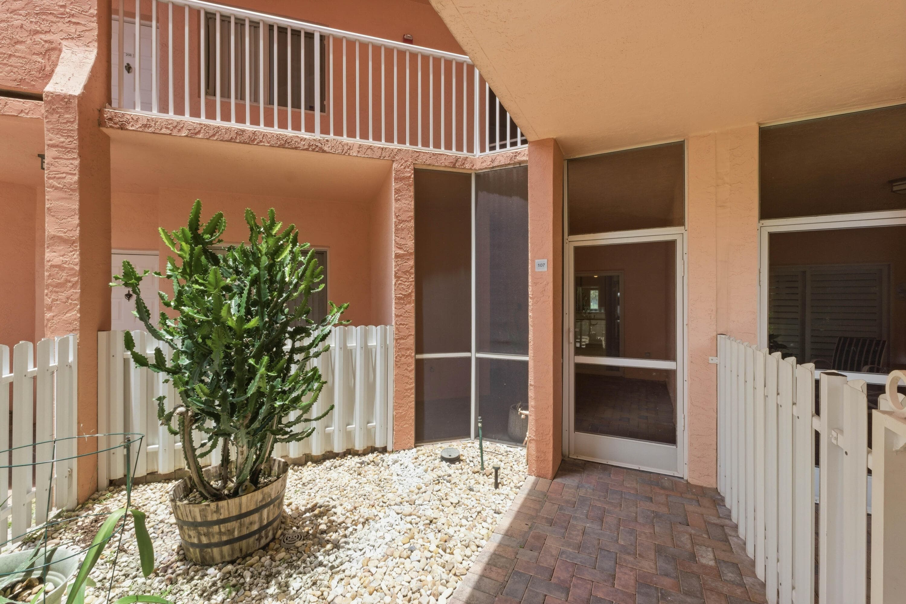 7765 Yardley Drive 107, Tamarac, FL 33321 — photo 5 of 38