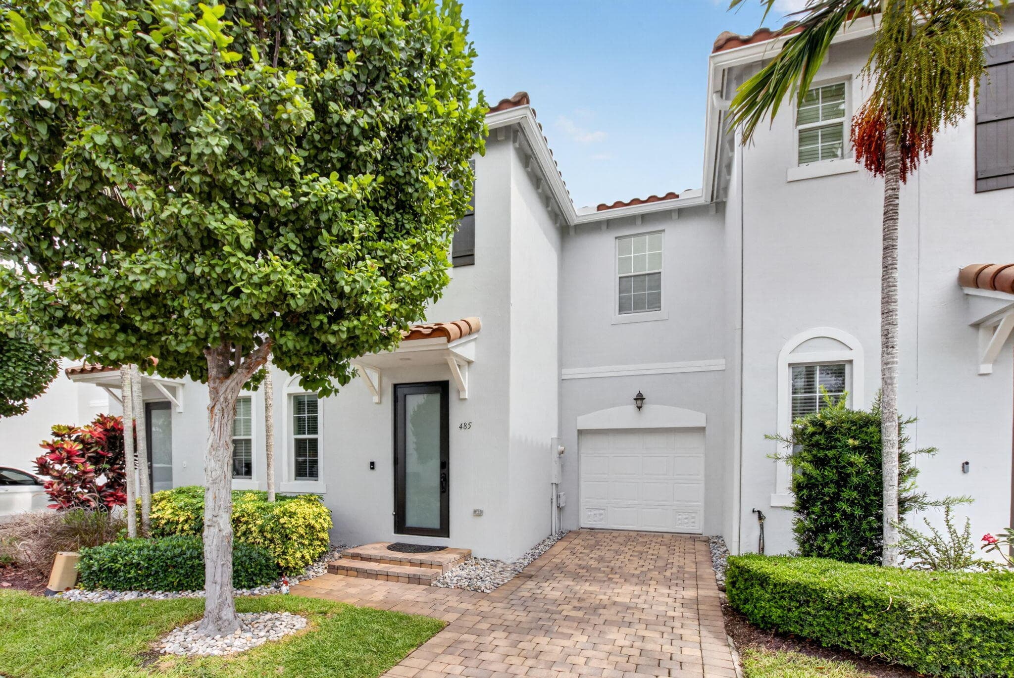 485 Graham Place, Boynton Beach, FL 33435 — photo 1 of 53
