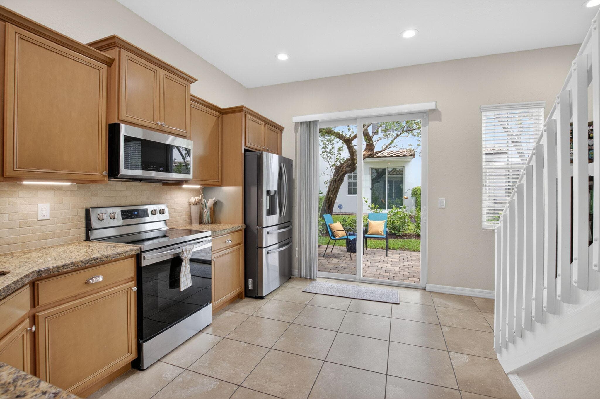 485 Graham Place, Boynton Beach, FL 33435 — photo 11 of 53
