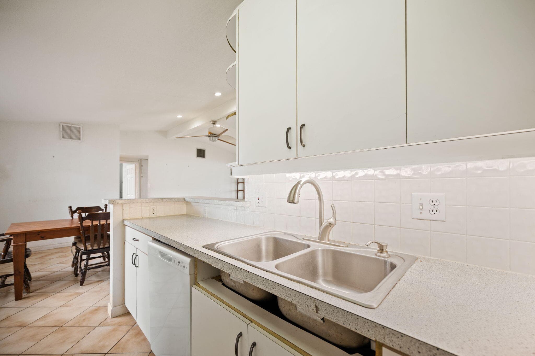 2637 Marathon Lane, Fort Lauderdale, FL 33312 — photo 12 of 35