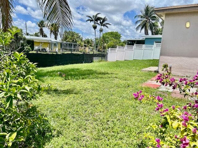 1912 NW 38th Street, Oakland Park, FL 33309 — photo 14 of 24