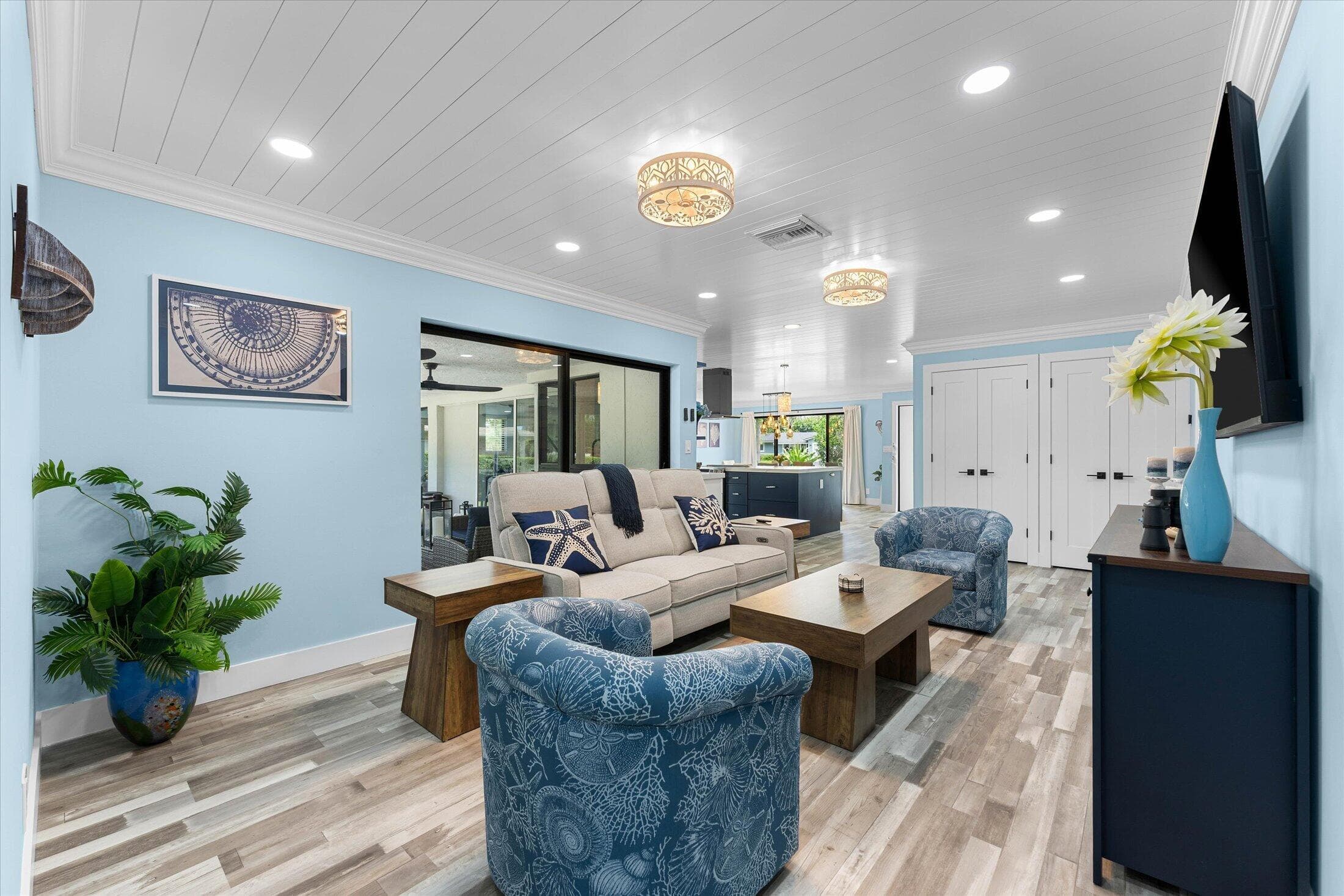 3313 Sherwood Boulevard, Delray Beach, FL 33445 — photo 15 of 25
