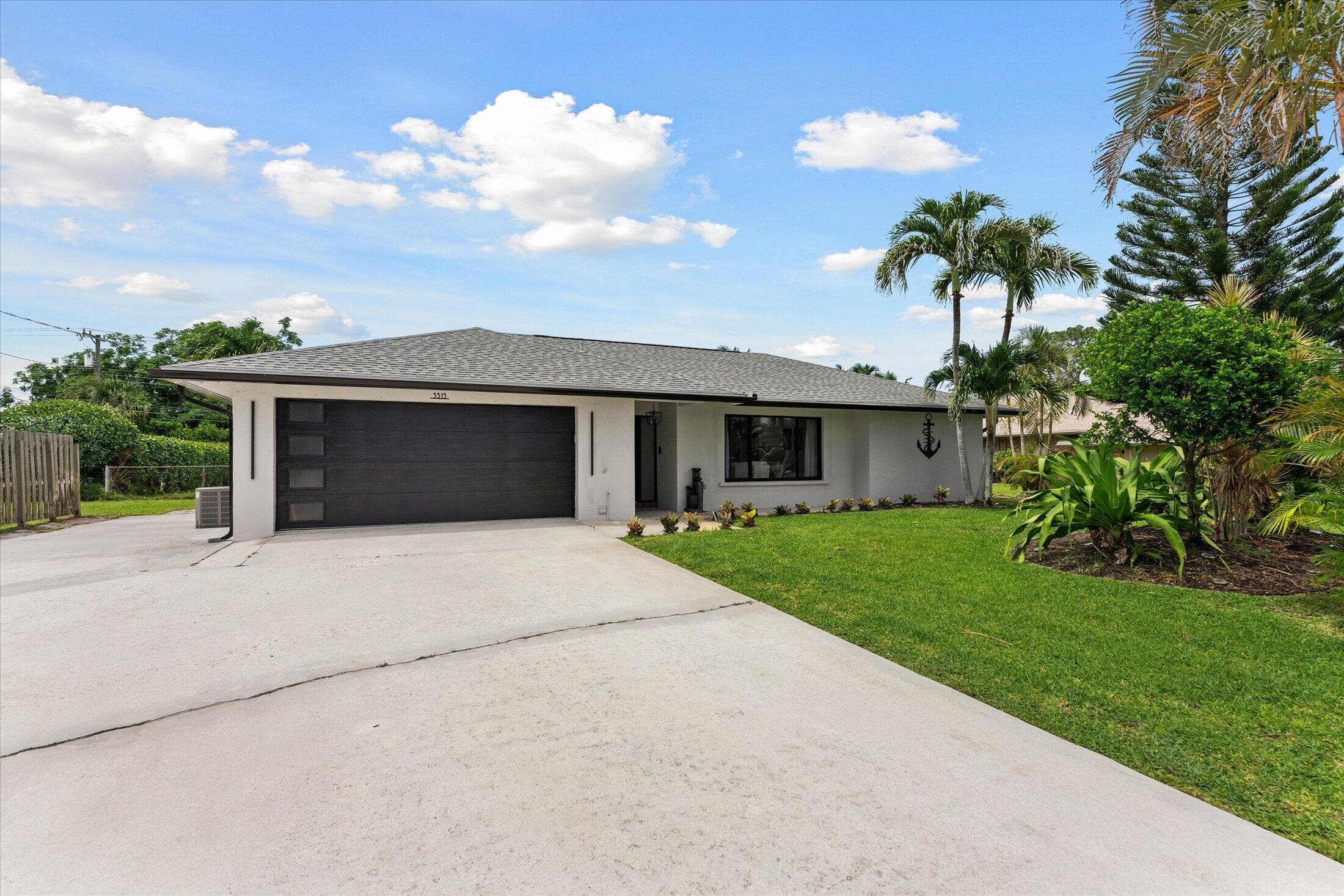 3313 Sherwood Boulevard, Delray Beach, FL 33445 — photo 1 of 25