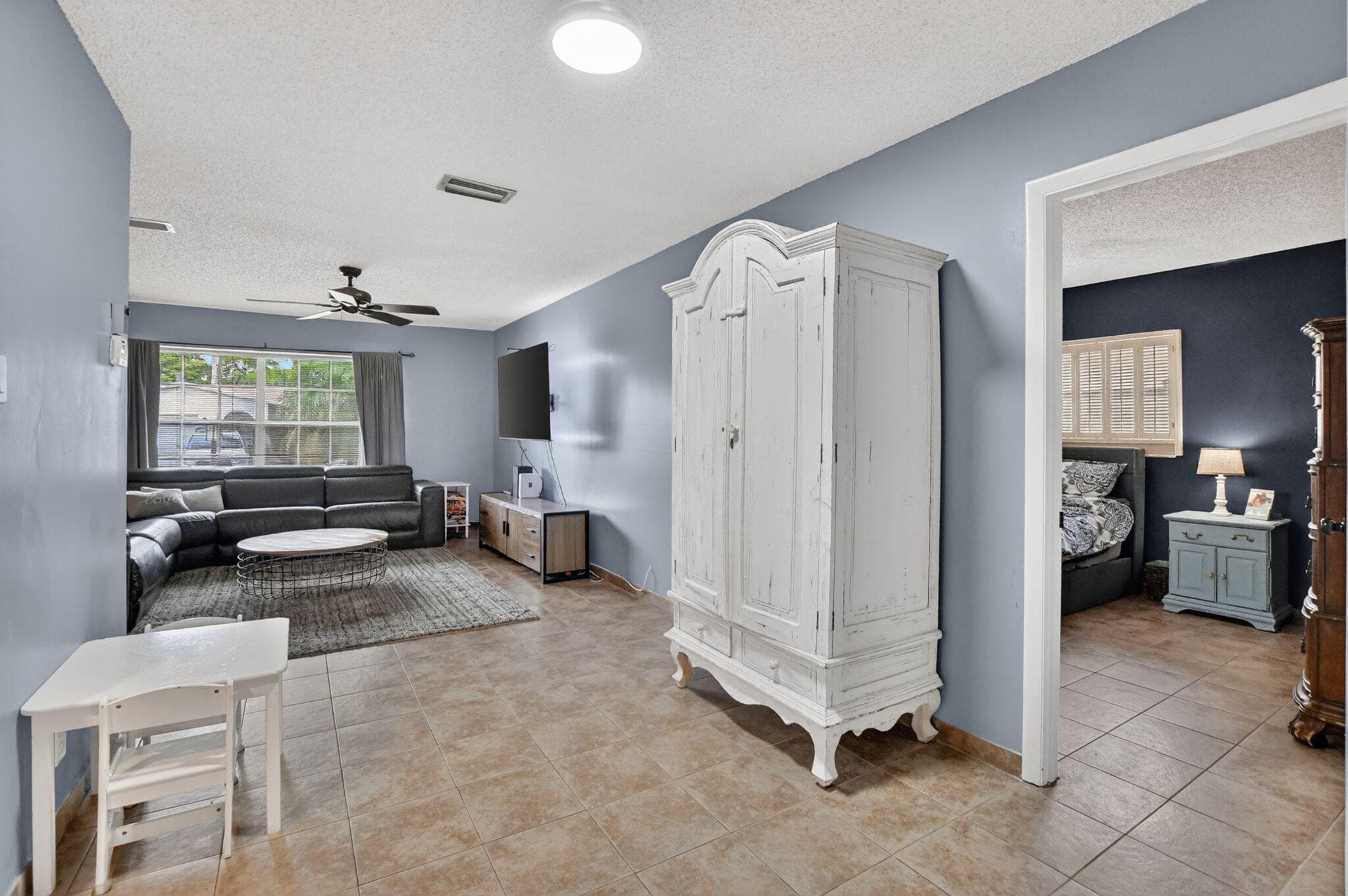 1140 NW 49th Street, Deerfield Beach, FL 33064 — photo 9 of 43