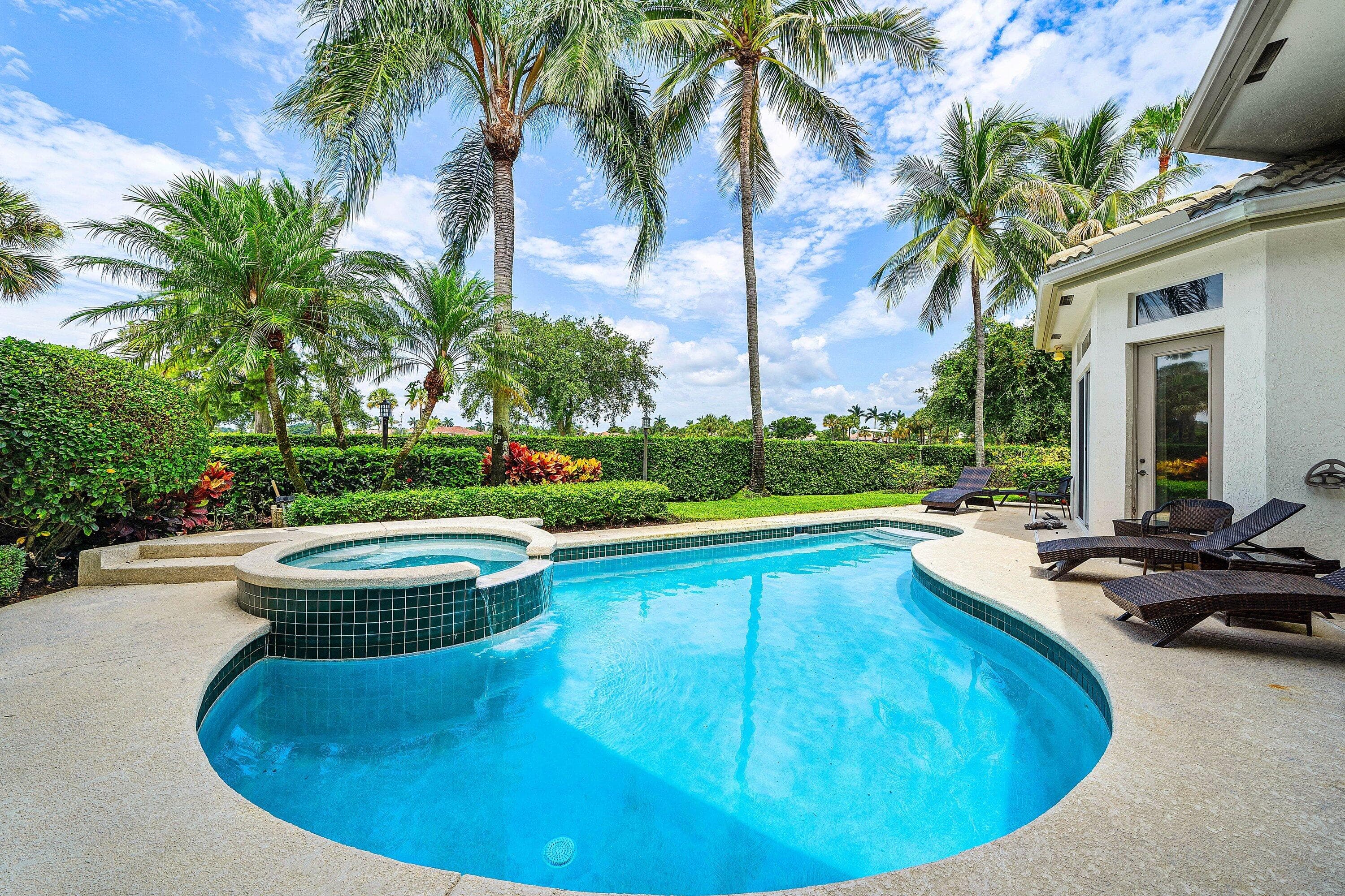 59 St James Drive, Palm Beach Gardens, FL 33418 — photo 26 of 32