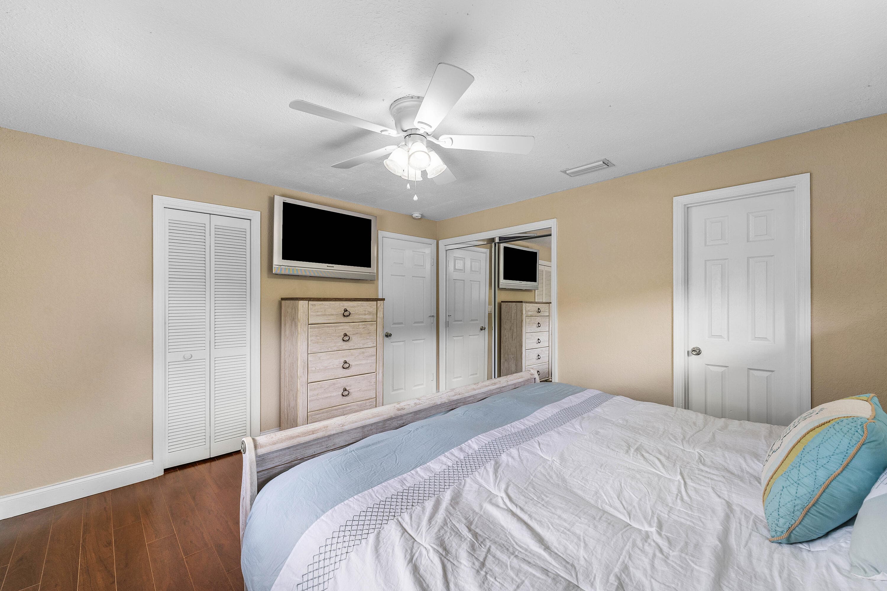 4025 NW 105th Avenue, Coral Springs, FL 33065 — photo 16 of 19