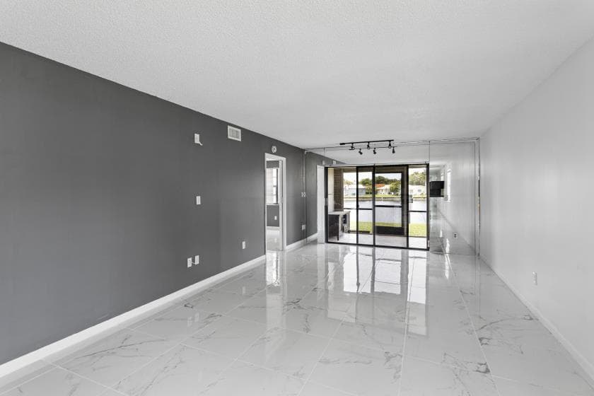 9740 W Mcnab Road 111, Tamarac, FL 33321 — photo 10 of 24