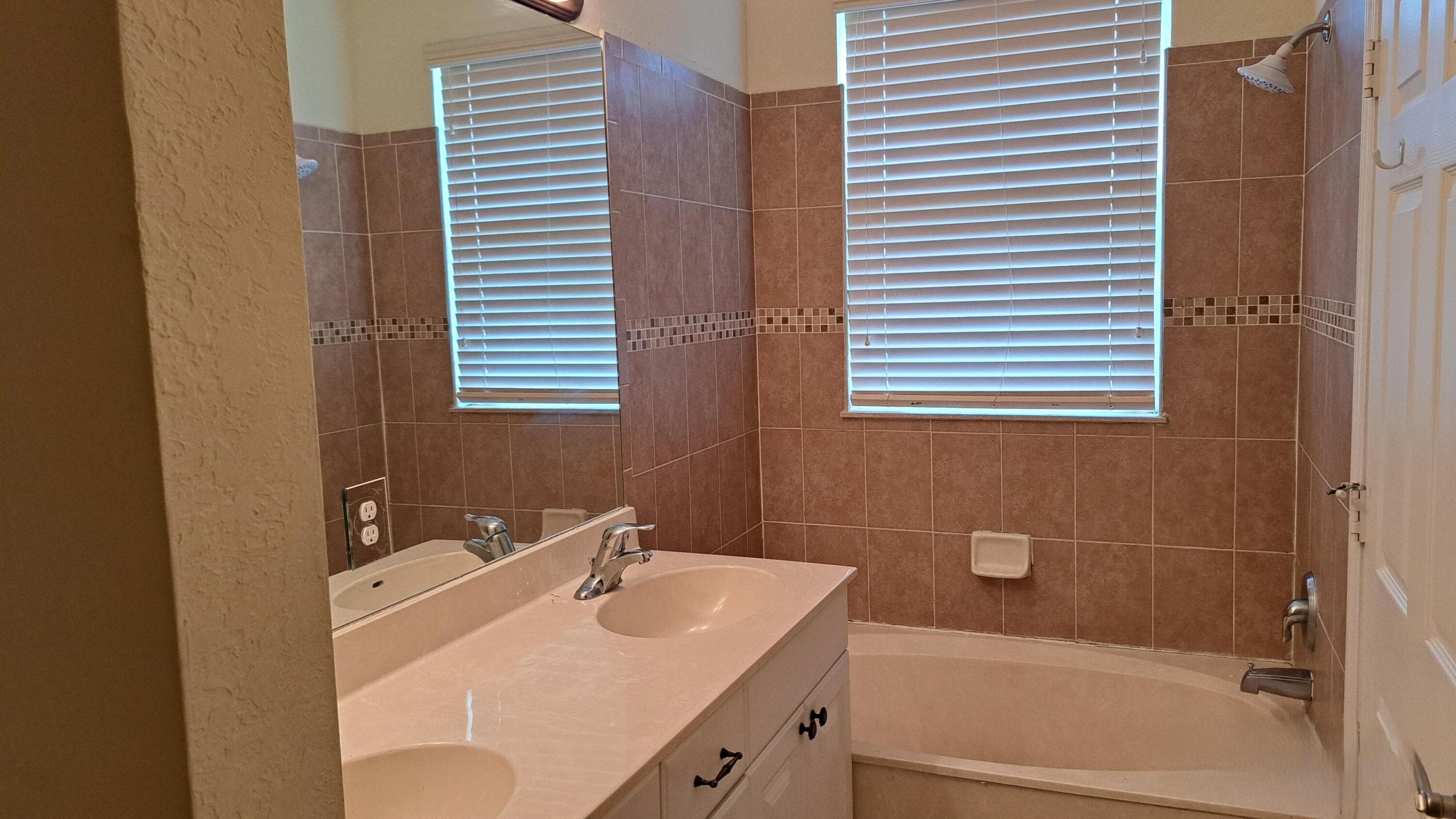862 Pipers Cay Drive, West Palm Beach, FL 33415 — photo 7 of 10