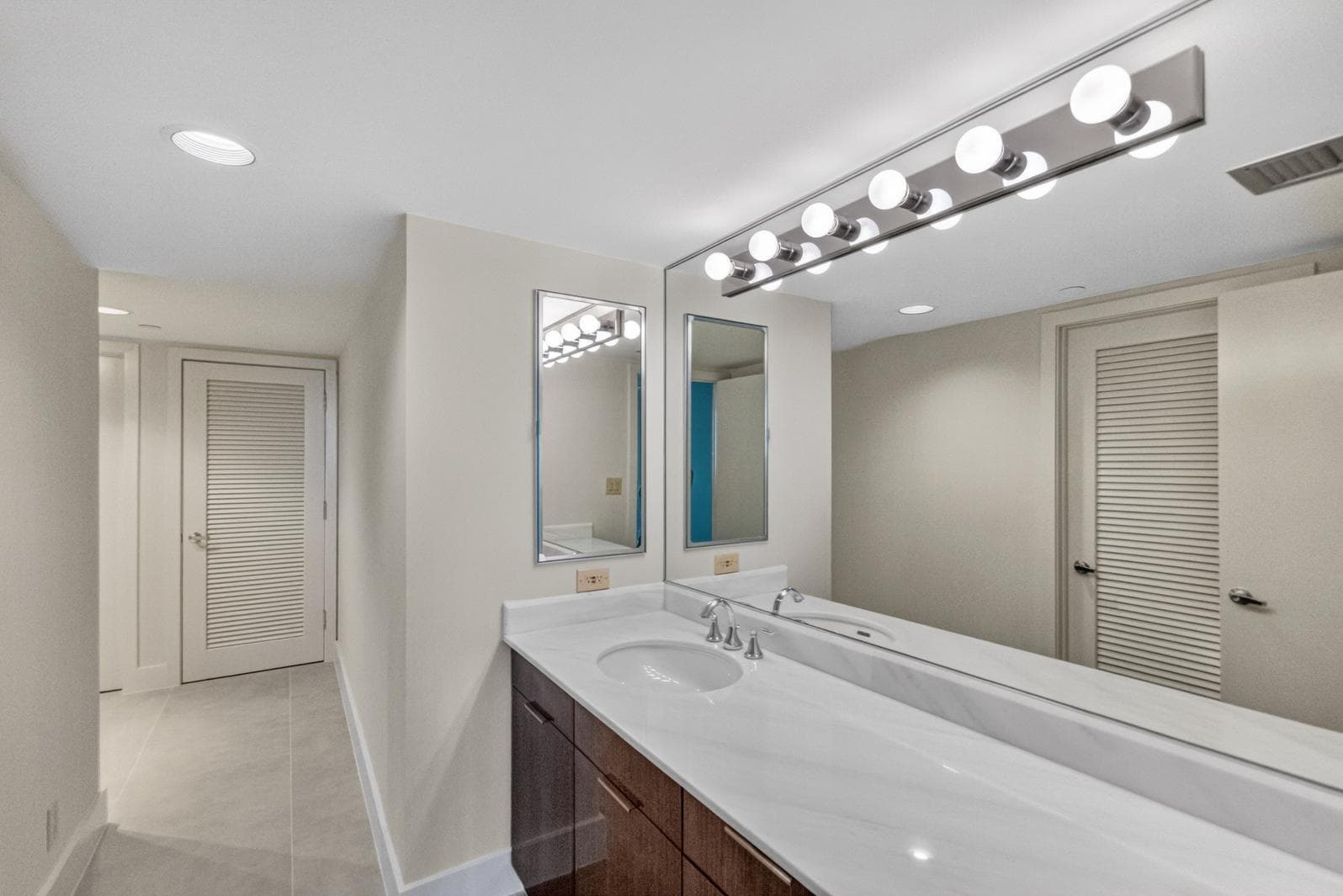 100 Lakeshore Drive 1755, North Palm Beach, FL 33408 — photo 48 of 97