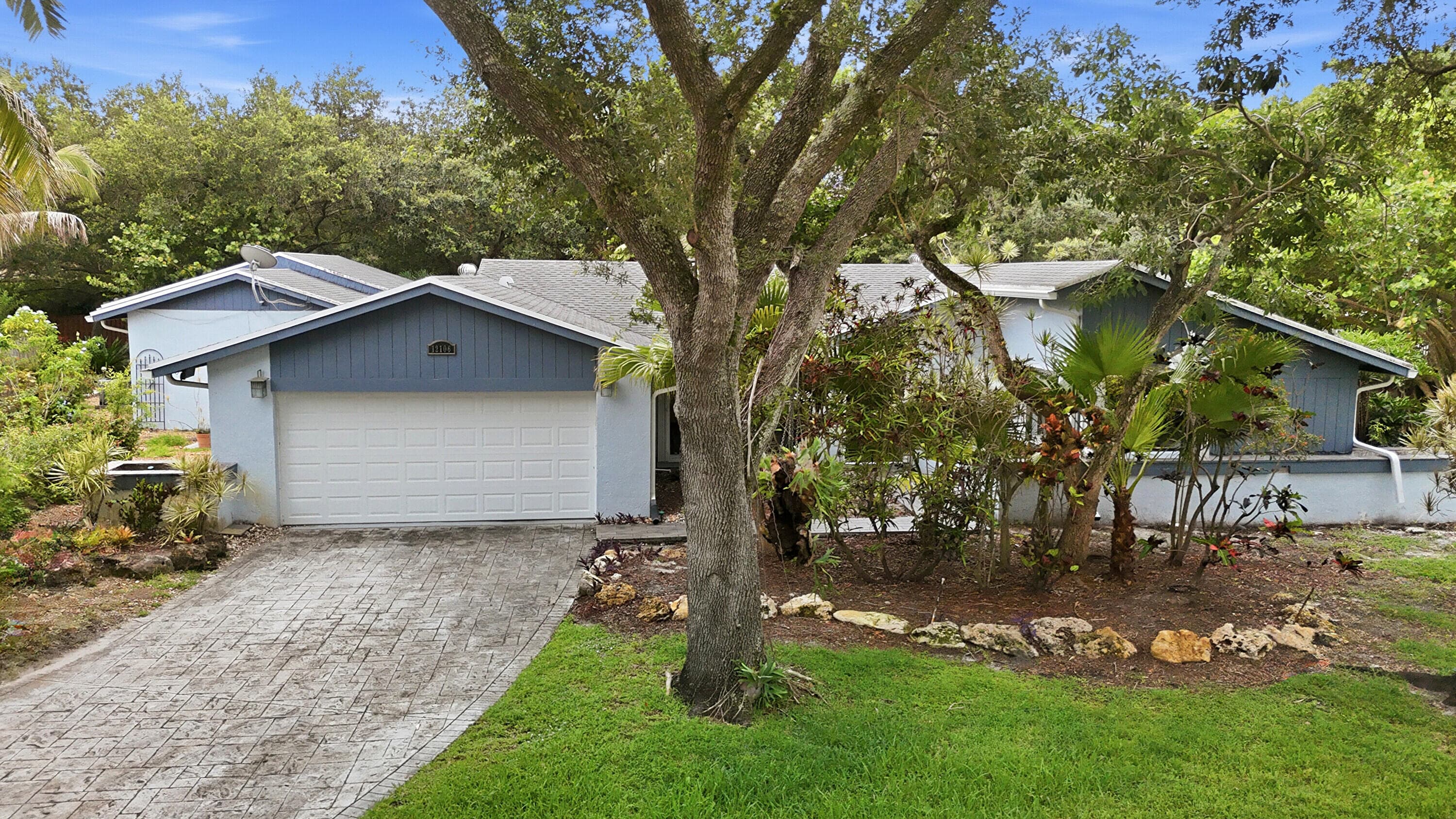 12106 Sailboat Way, Cooper City, FL 33026 — photo 2 of 44