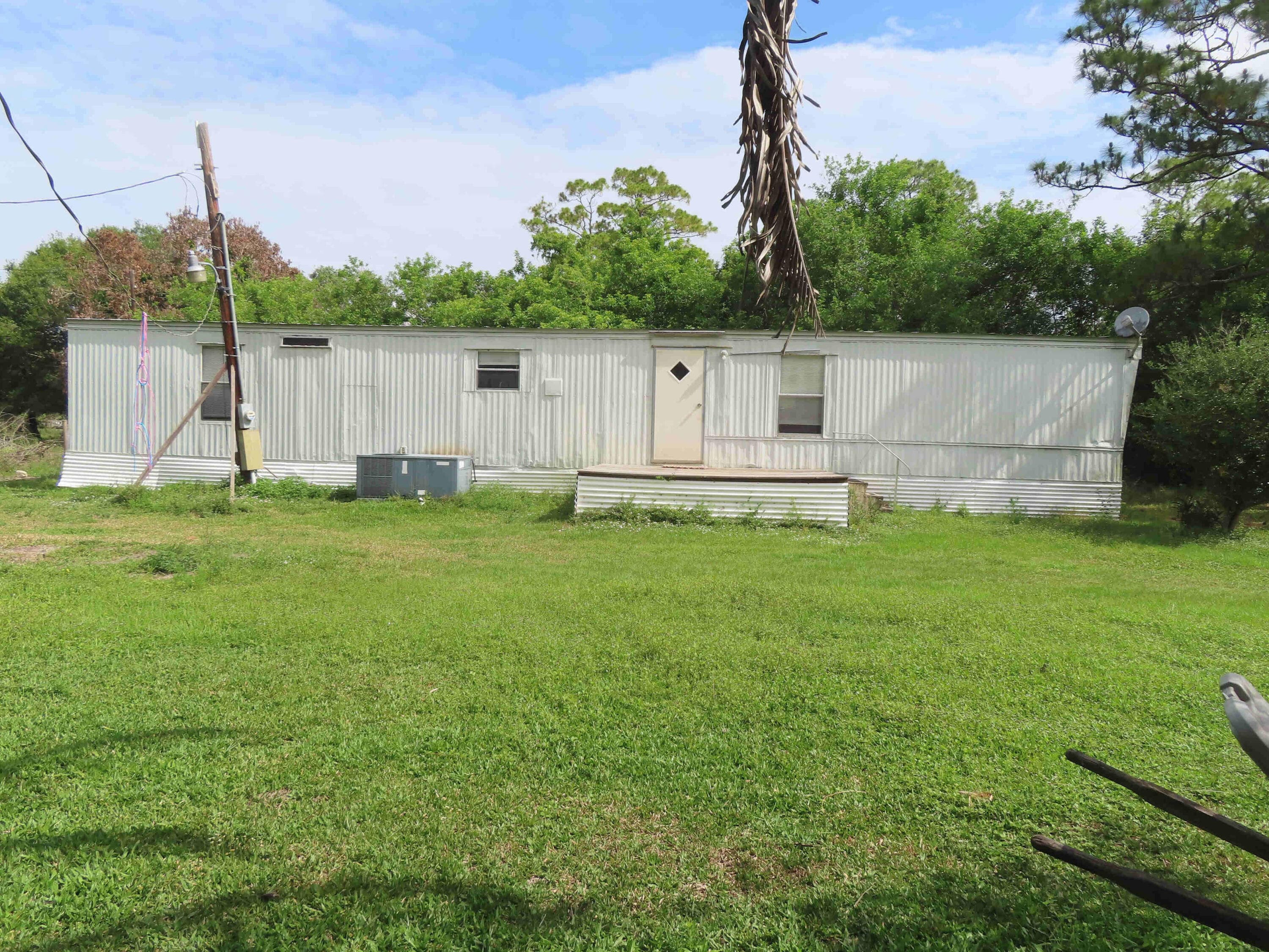 18496 Glades Cut Off Road, Port St. Lucie, FL 34987 — photo 1 of 10